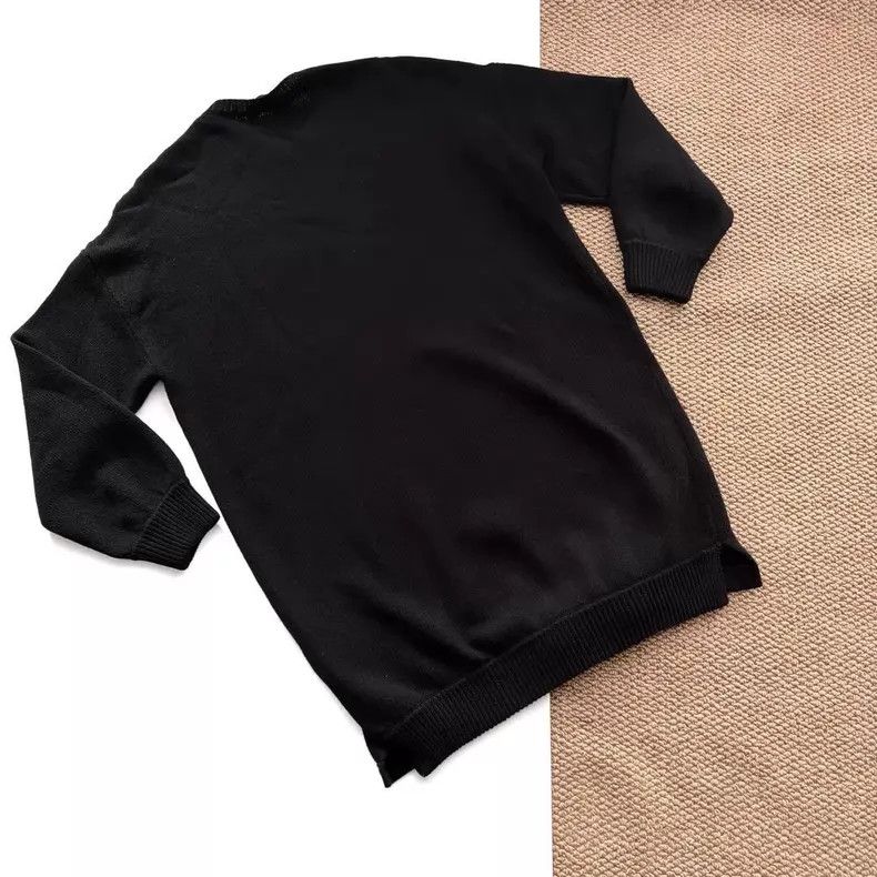 Valentino Valentino Black and white color-blocking big V sweater Size XS / US 0-2 / IT 36-38 - 2 Thumbnail