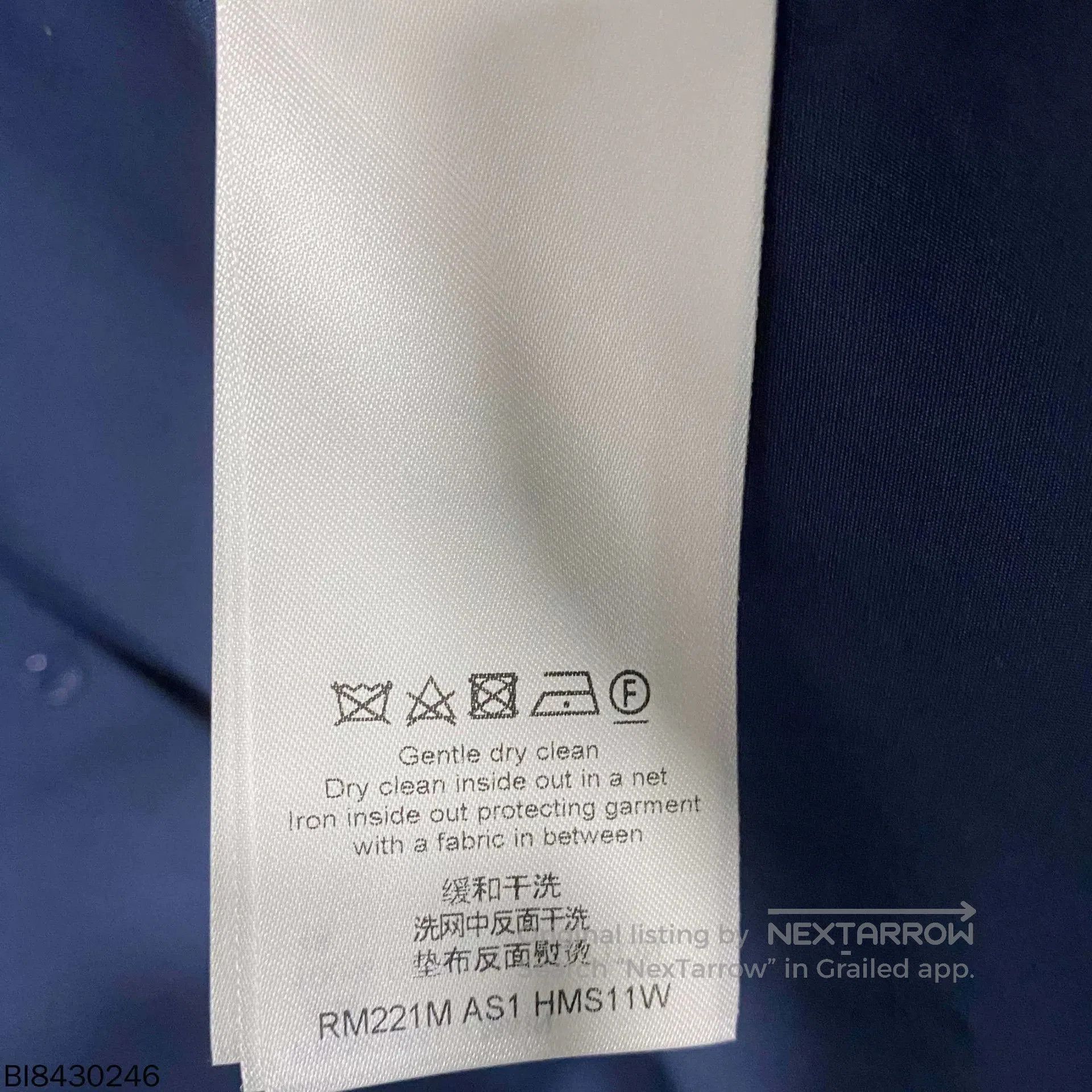 Louis Vuitton Louis Vuitton Heart Logo Embroidered Shirt. Size US L / EU 52-54 / 3 - 5 Thumbnail