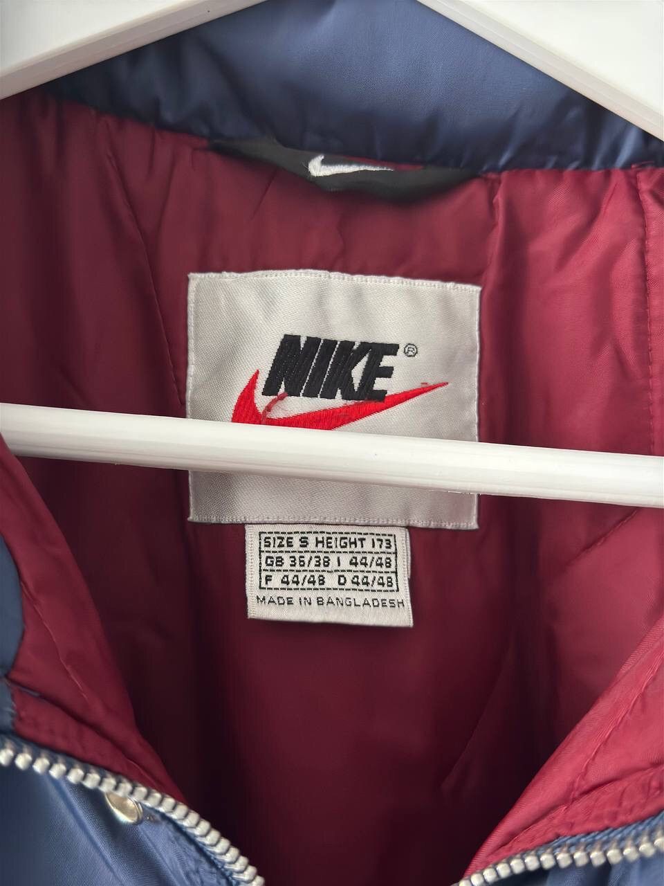 Nike × Vintage Vintage 90s Nike Puffer Nylon Jacket Big Swoosh Logo Y2K Size US M / EU 48-50 / 2 - 8 Thumbnail