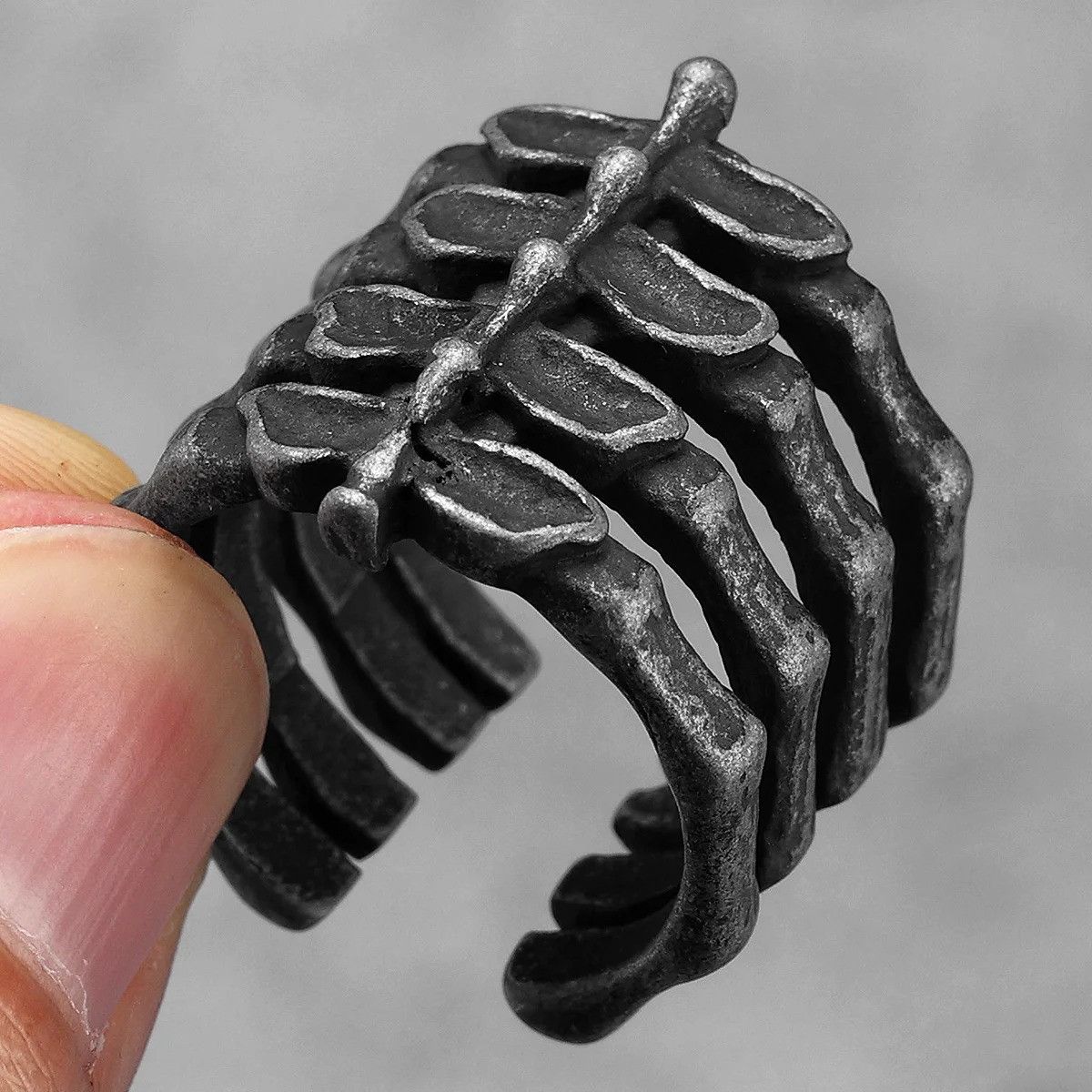 Vintage Retro Spine Stylish Men Ring Size ONE SIZE - 2 Thumbnail