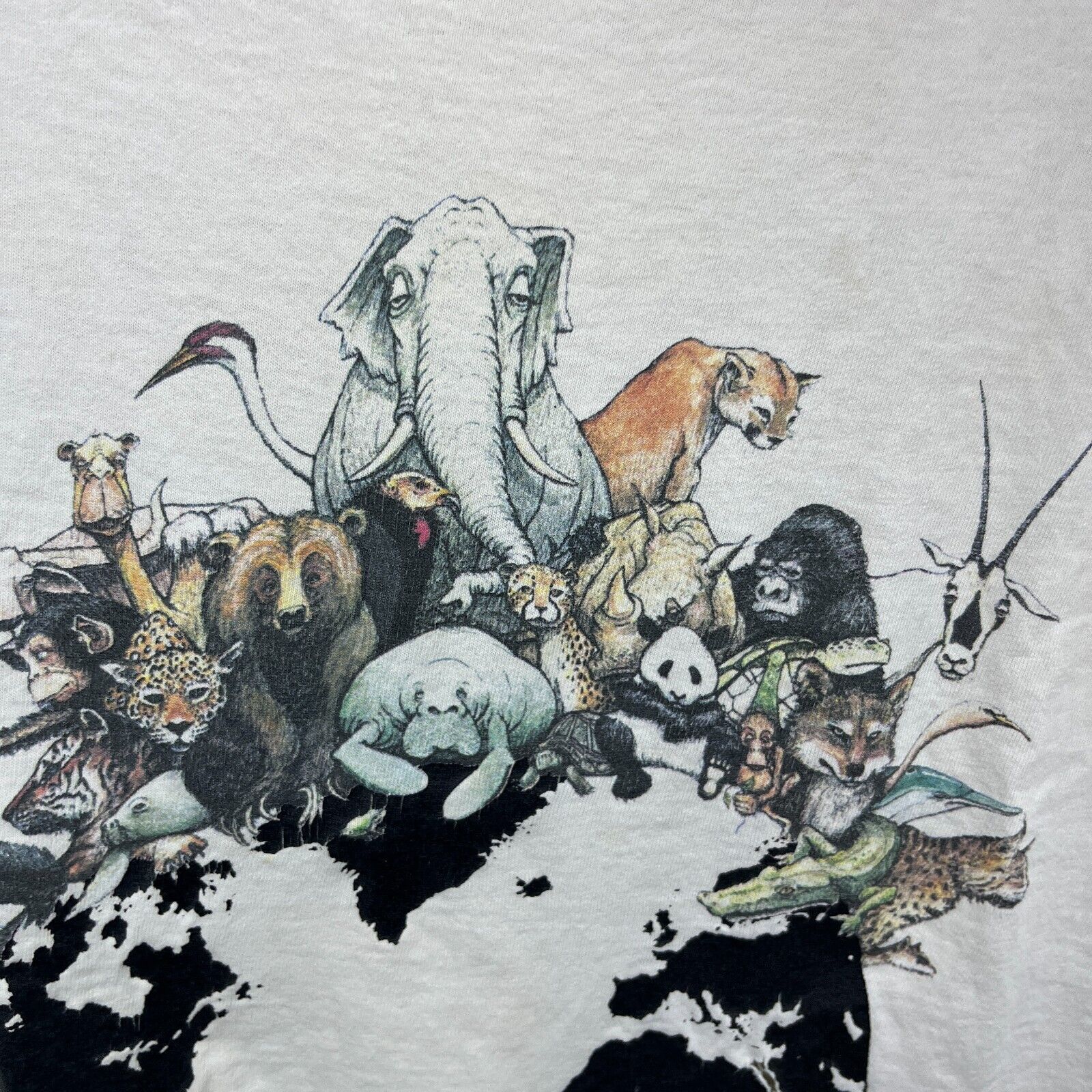 Vintage Vintage '90s Earth Day Animal Nature T-Shirt XL Size US XL / EU 56 / 4 - 7 Thumbnail