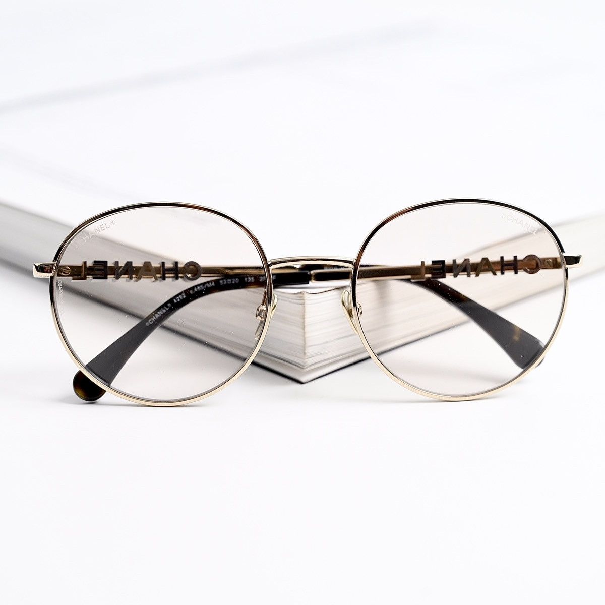 Chanel CHANEL 0CH4282 C485M4 SUNGLASSES Size ONE SIZE - 10 Thumbnail