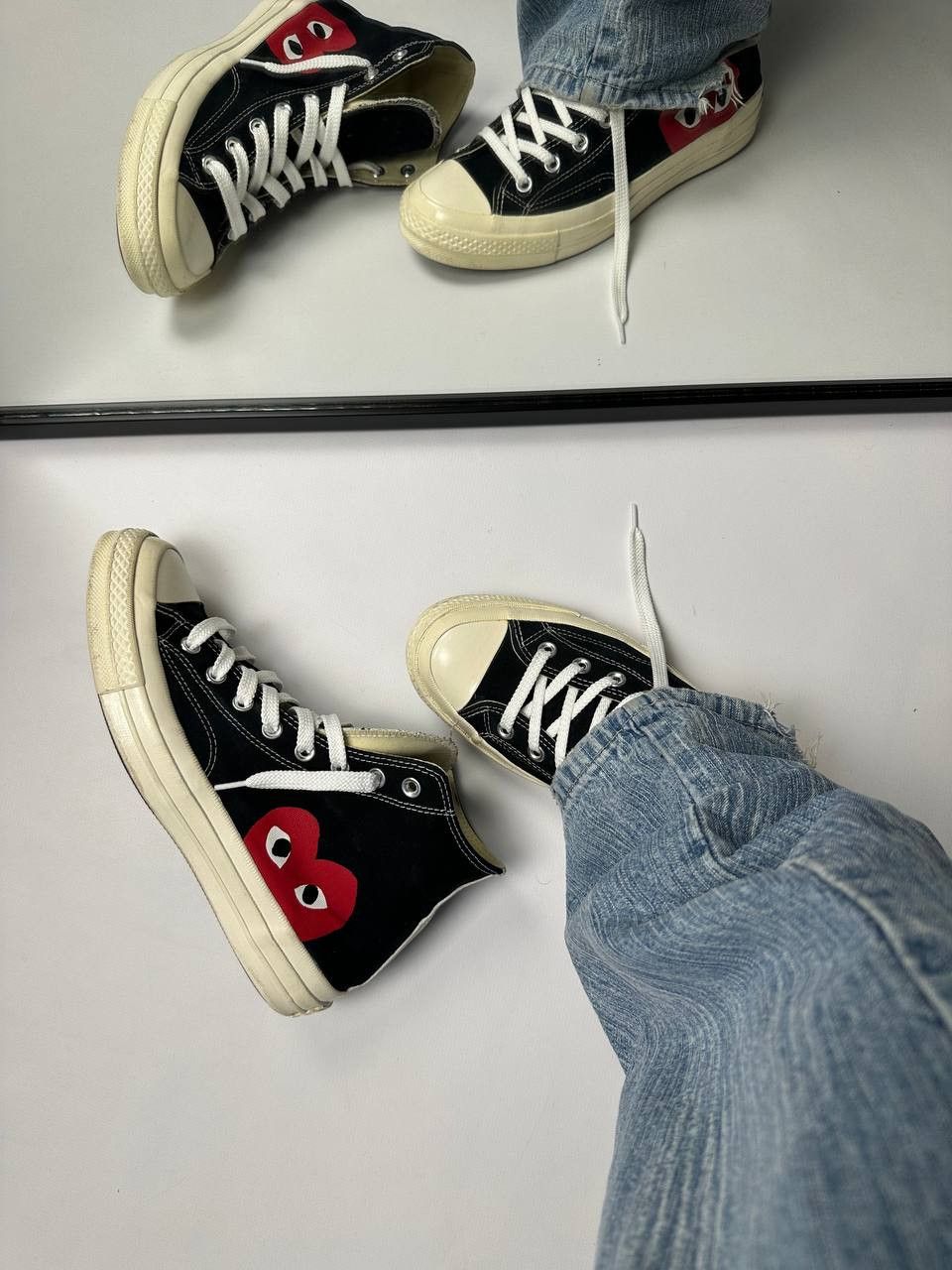 Comme des Garcons PLAY × Converse 🔥Converse x Comme des Garçons PLAY Japanese Sneakers Size US 9 / EU 42 - 1 Thumbnail