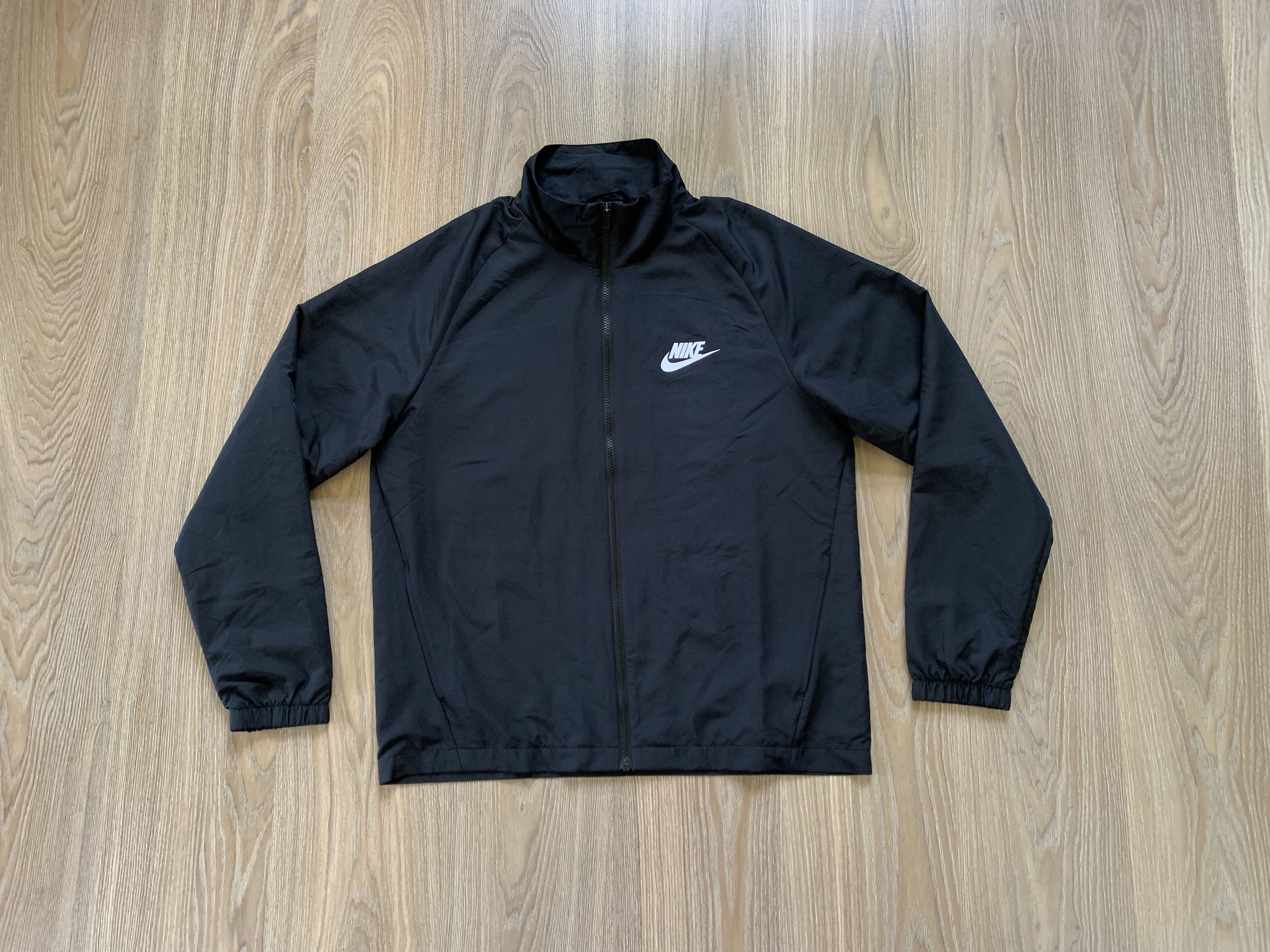 Nike Nike Black Light Jacket Olympic 2020 Size US L / EU 52-54 / 3 - 9 Thumbnail