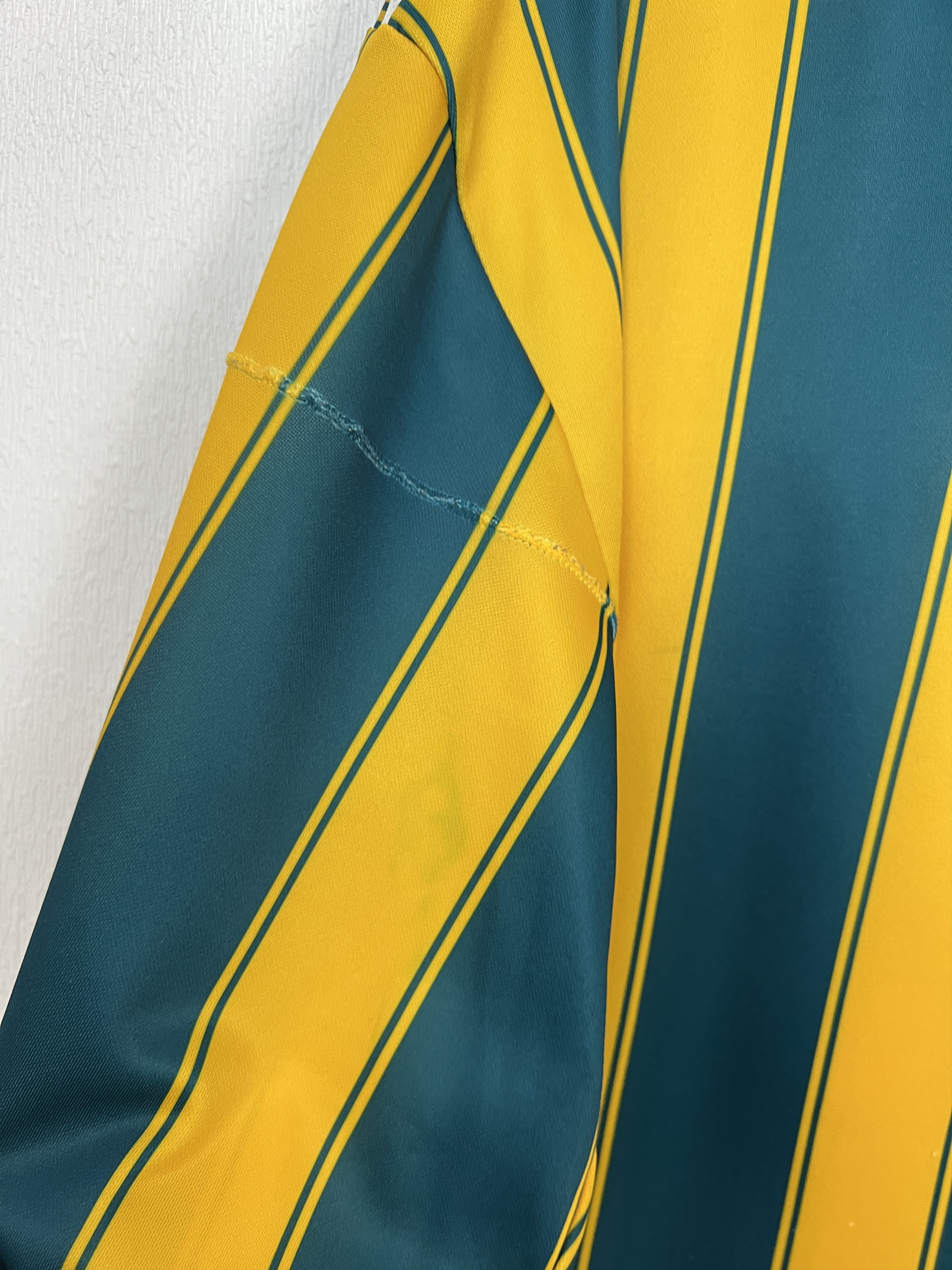 Adidas FC Zimbru Chisinau Home football shirt 1997 Adidas #10 Size US XXL / EU 58 / 5 - 5 Thumbnail