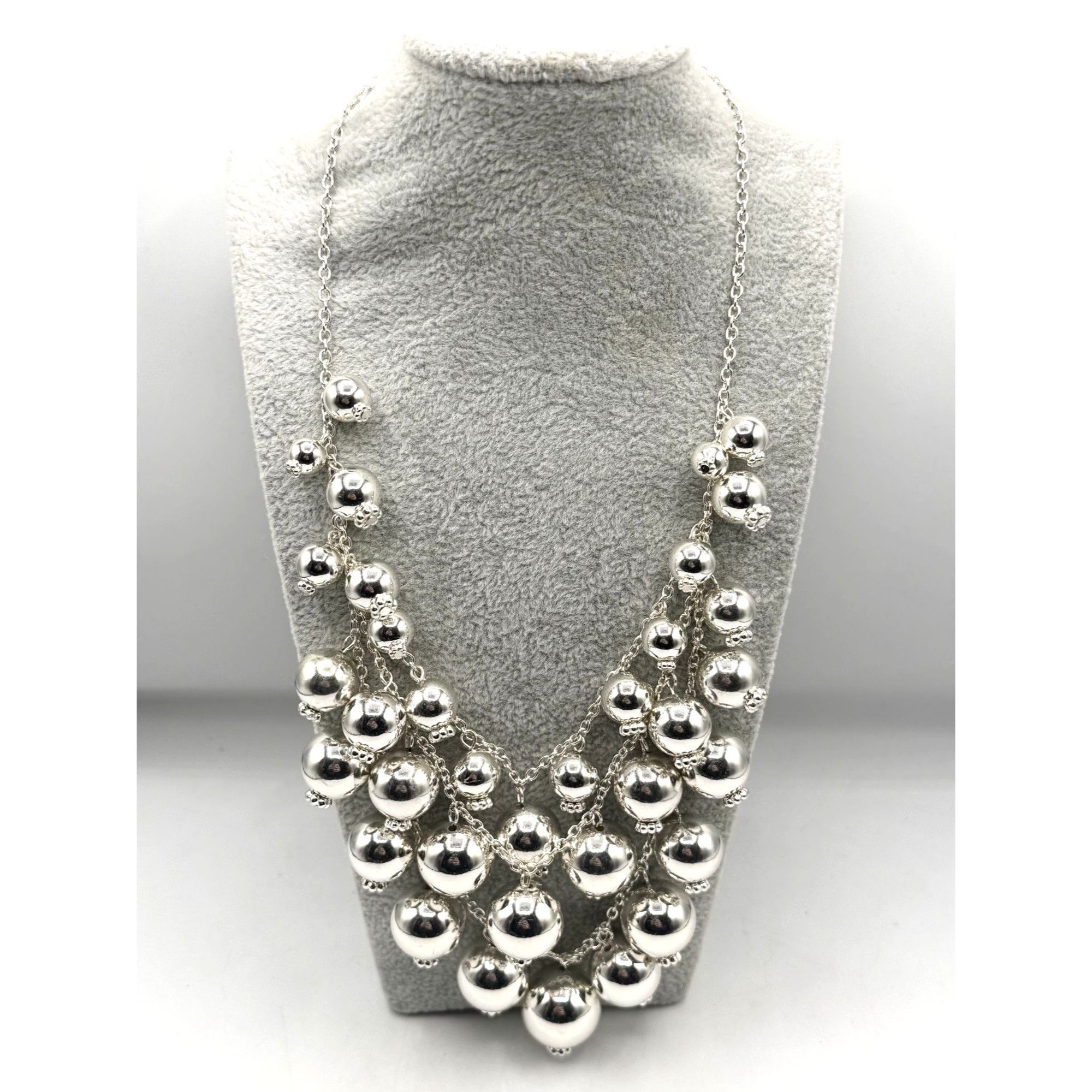 Other Silver ball charm chain collar necklace Size ONE SIZE - 1 Thumbnail