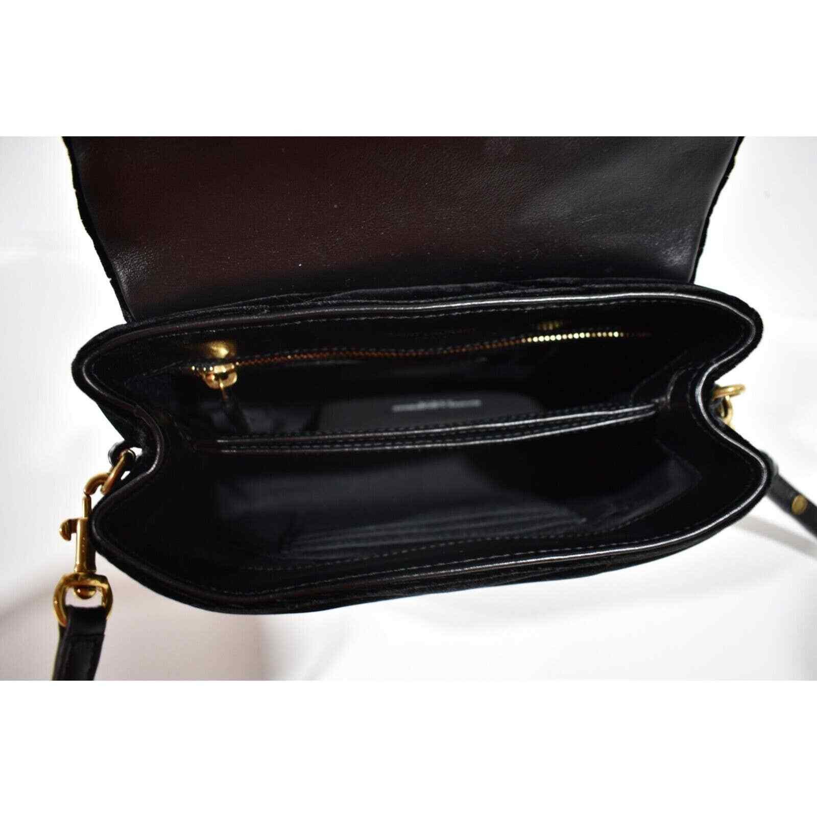 Yves Saint Laurent Saint Laurent Quilted Black Velvet Gold Crossbody Bag Size ONE SIZE - 11 Thumbnail