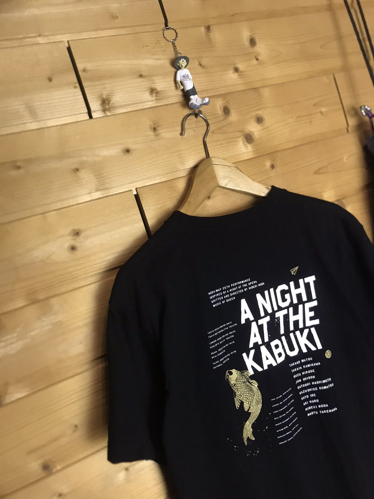 Vintage Rare United Athle a night at the kabuki Japanese t-shirt Size US L / EU 52-54 / 3 - 9 Thumbnail