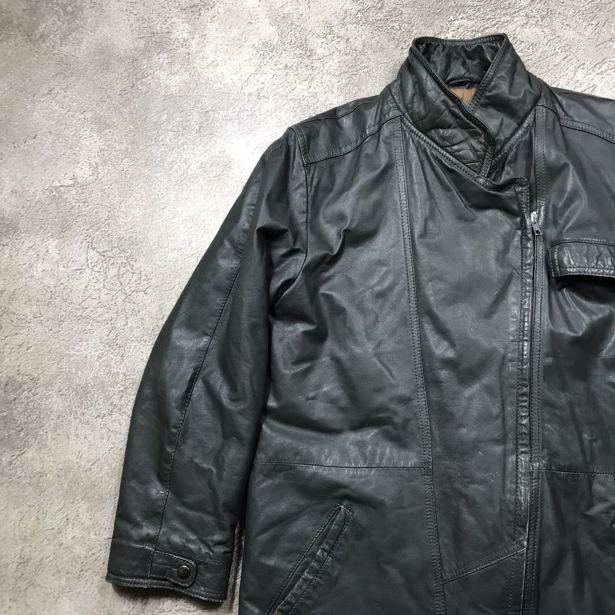 Genuine Leather Vintage 90s Faded Black Oversized Puffer Jacket Streetwear L Size US L / EU 52-54 / 3 - 2 Thumbnail