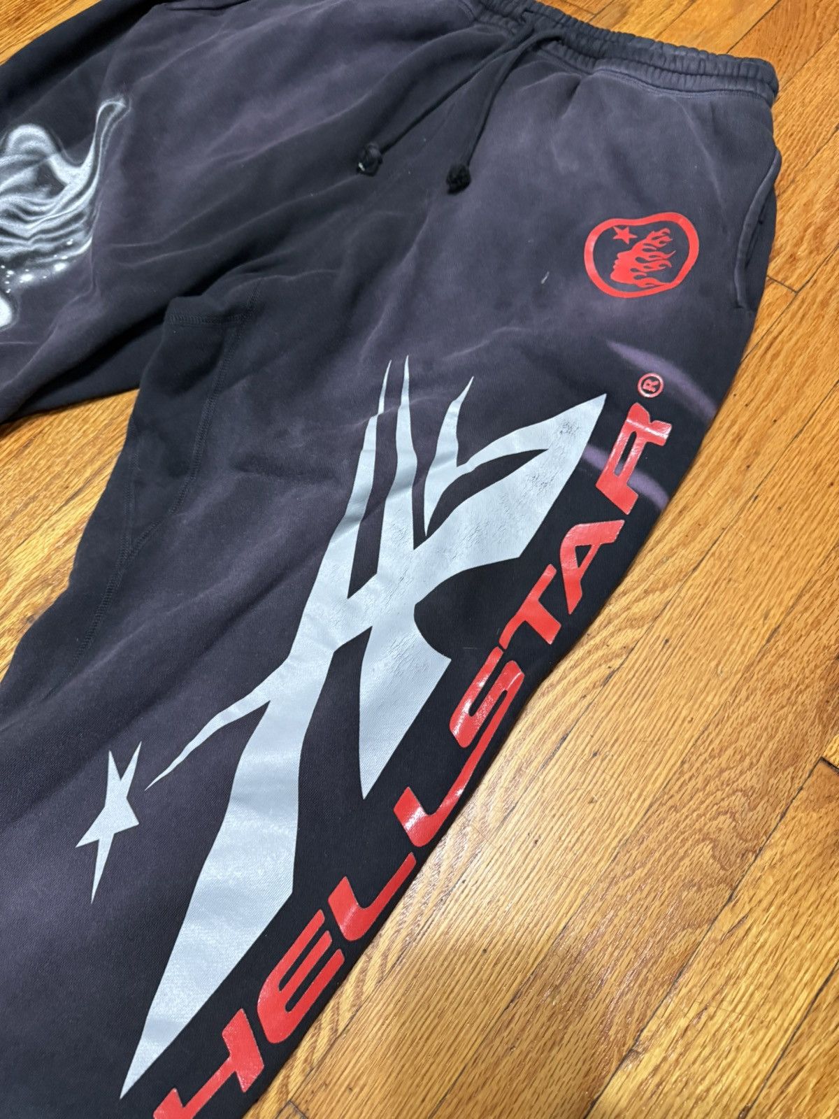 HELLSTAR Hellstar Airbrushed Skull Sports Sweatpants Size XXL Size US 38 / EU 54 - 5 Thumbnail