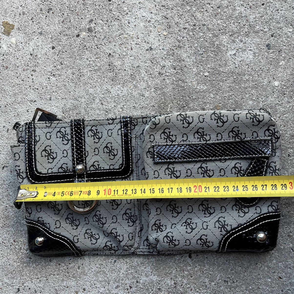 Guess Guess vintage rare monogram waist bag Size ONE SIZE - 8 Thumbnail