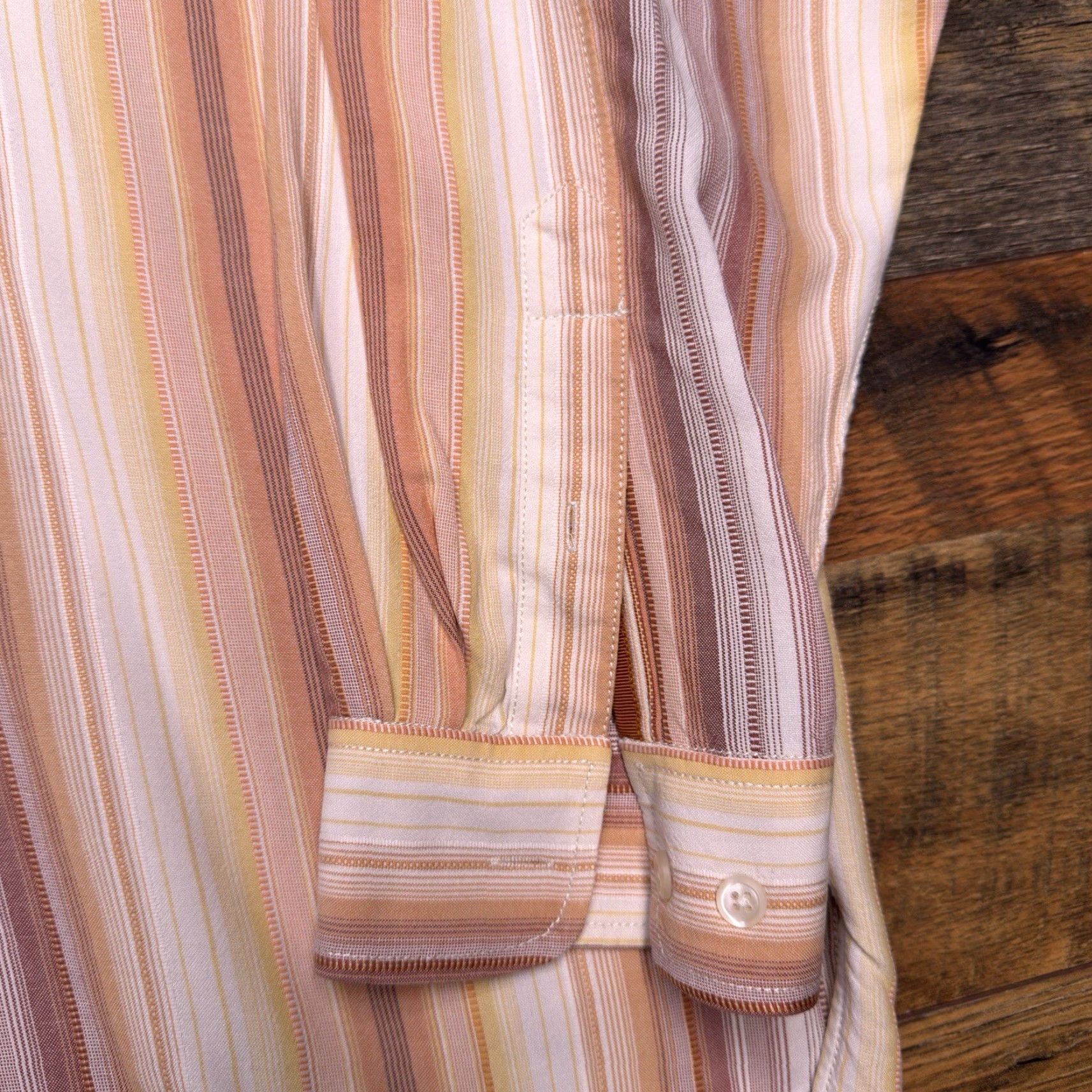 Tommy Bahama Tommy Bahama Shirt Mens 2XL XXL Tan Striped Tencel Button Up Size US XXL / EU 58 / 5 - 6 Thumbnail