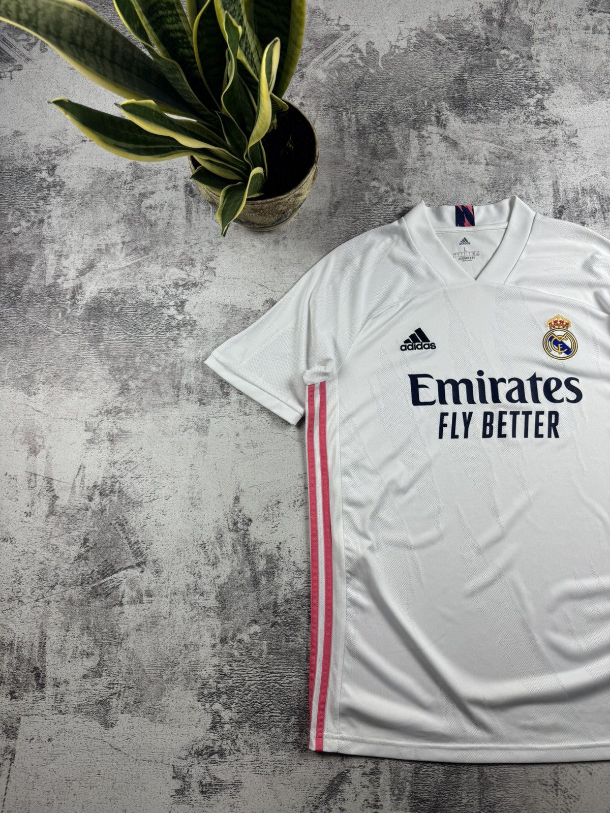 Adidas Real Madrid 2020/2021 Adidas Home White Kit La Liga Jersey Blockcore T Shirt Tee Size US L / EU 52-54 / 3 - 2 Thumbnail