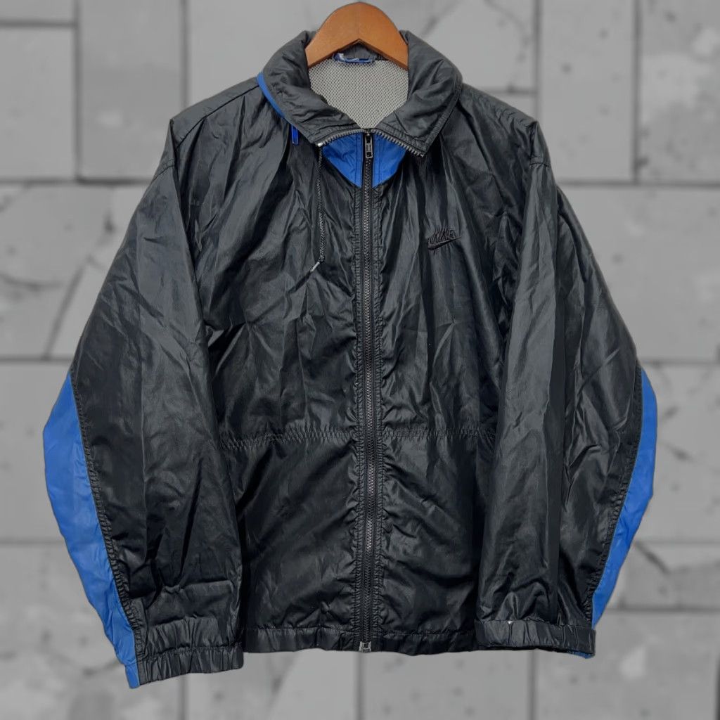 Nike VINTAGE 1980s Nike Hooded Blue Rain Windbreaker Jacket Adult Large Mens Size US L / EU 52-54 / 3 - 1 Thumbnail