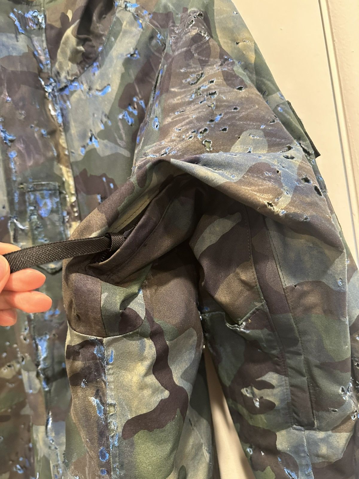 Les Six Les Six Destroyed Painted Parka Size US L / EU 52-54 / 3 - 7 Thumbnail