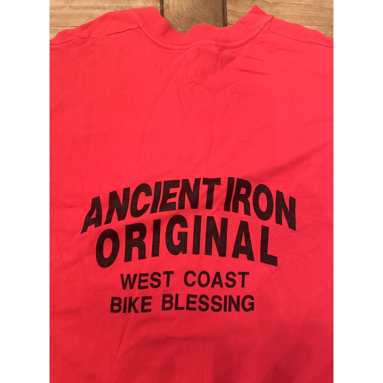 Vintage VINTAGE Coast West Coast Bike Blessing Shirt 2XL Red Harley Motorcycle Mens T-Shirt Size US XXL / EU 58 / 5 - 5 Thumbnail