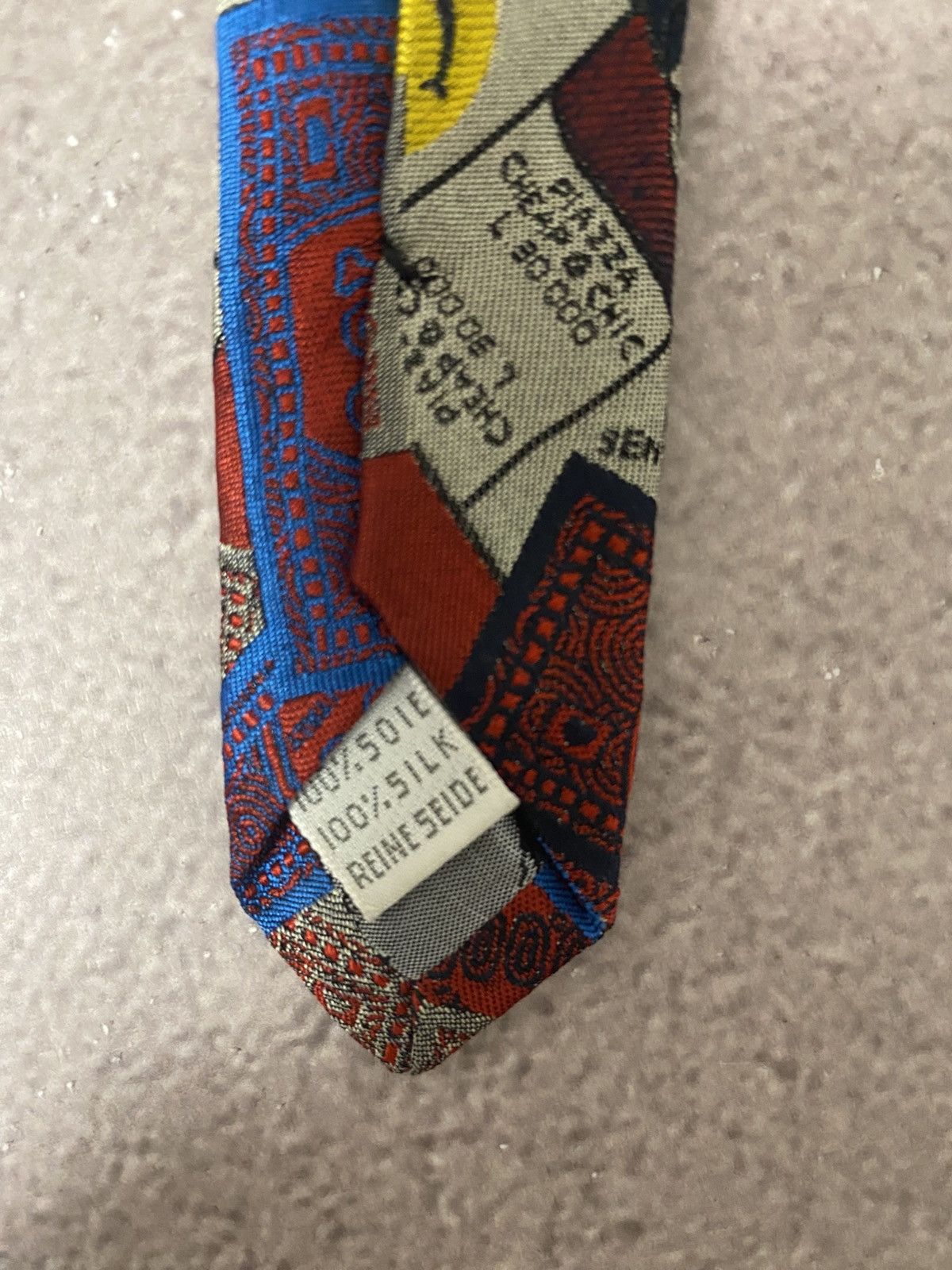 Moschino × Vintage Moschino vintage distressed futuristic tie Size ONE SIZE - 7 Thumbnail