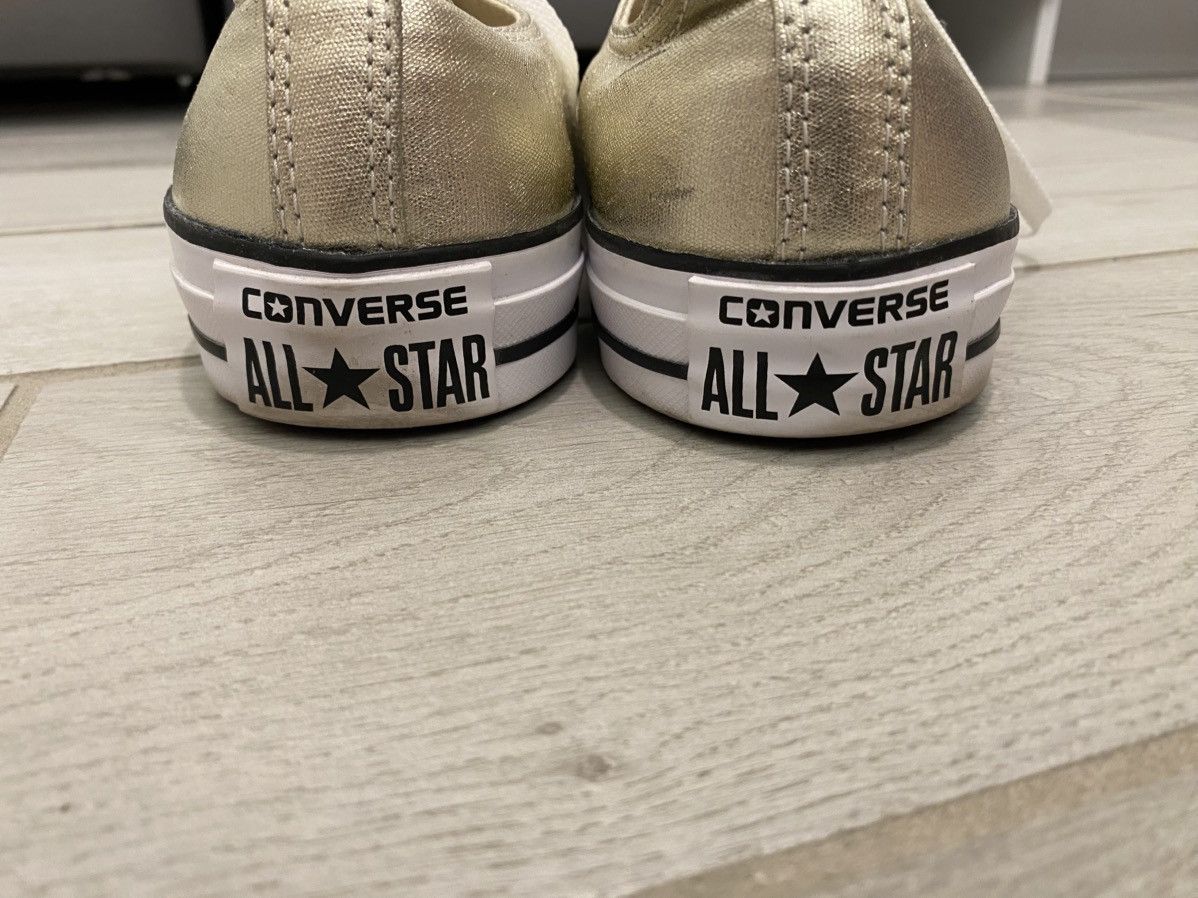 Converse Metallic Shiny Gold Low Top Chuck Taylor All Stars Size US 11 / EU 44 - 2 Thumbnail