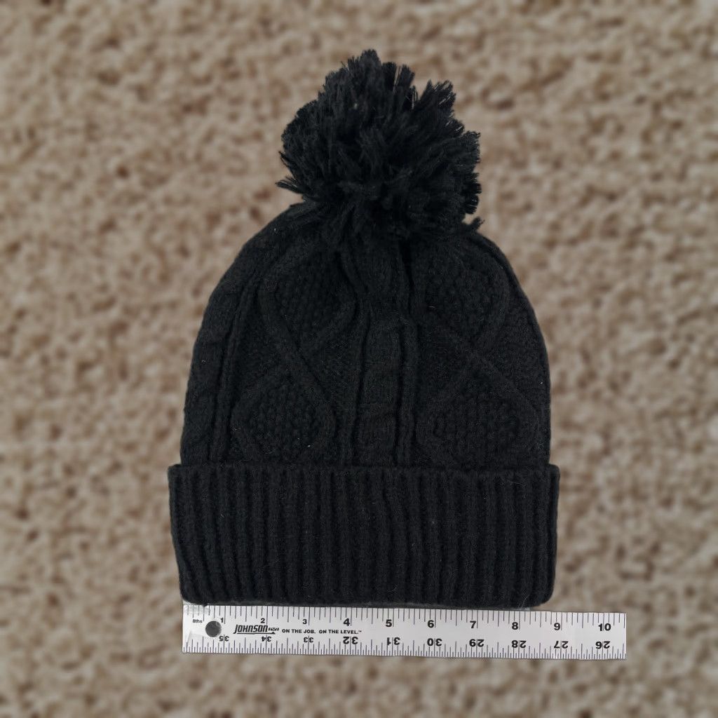 Vintage Sonoma Beanie Adult One Size Black Cable Knit Polyester Lined Ski Pom Size ONE SIZE - 1 Thumbnail