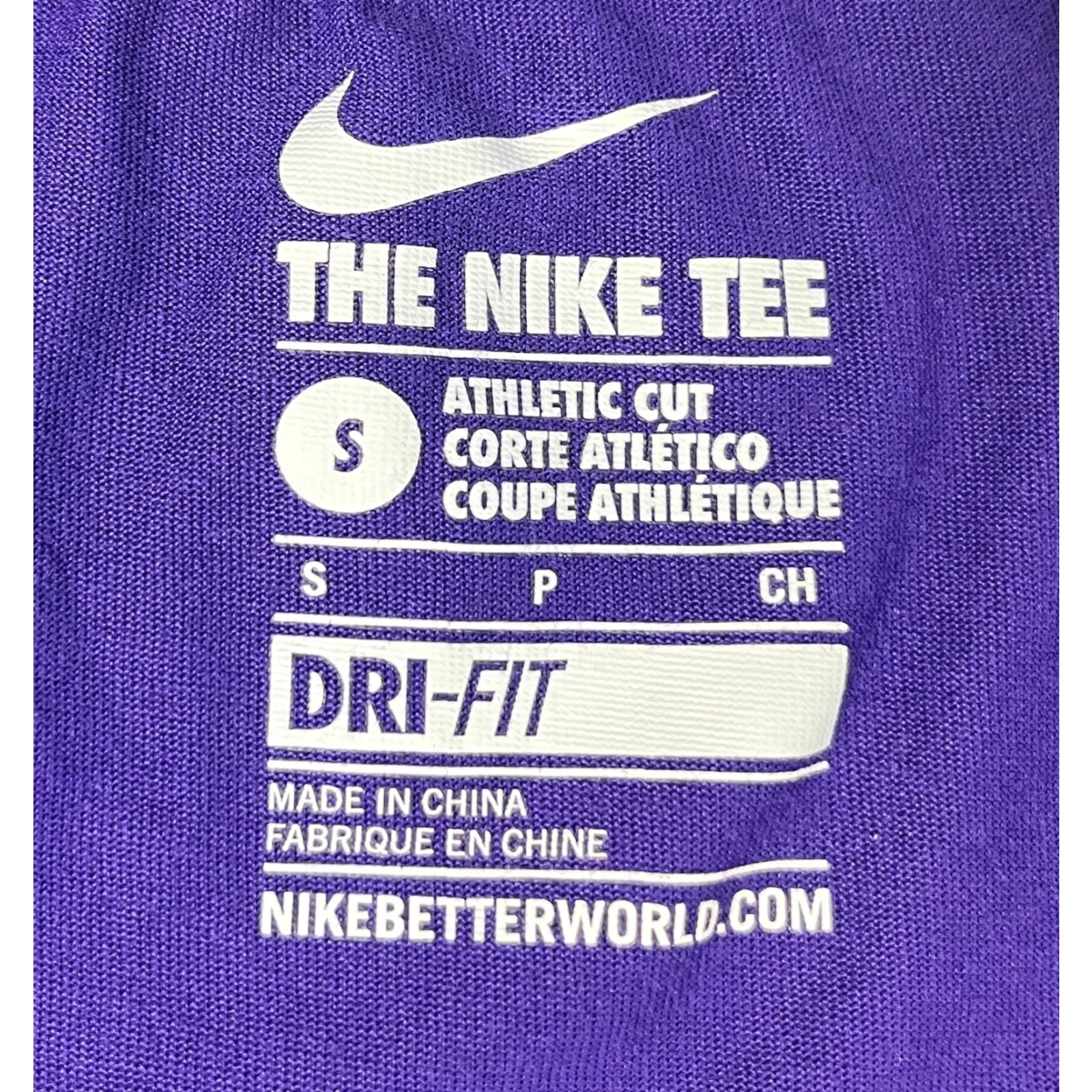 Nike Nike Kobe Bryant Black Mamba Logo T-Shirt Dri-Fit 820303-547 Sz S Mens Shirt Sweatshirt? Size US S / EU 44-46 / 1 - 5 Thumbnail