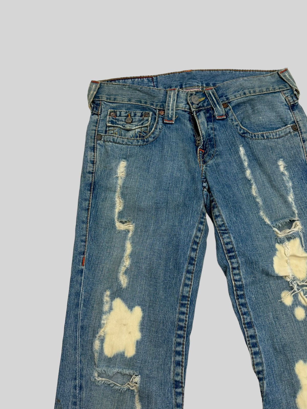 True Religion Vintage Flared TRUE RELIGION Distressed Acid Wash Denim Size US 31 - 4 Thumbnail