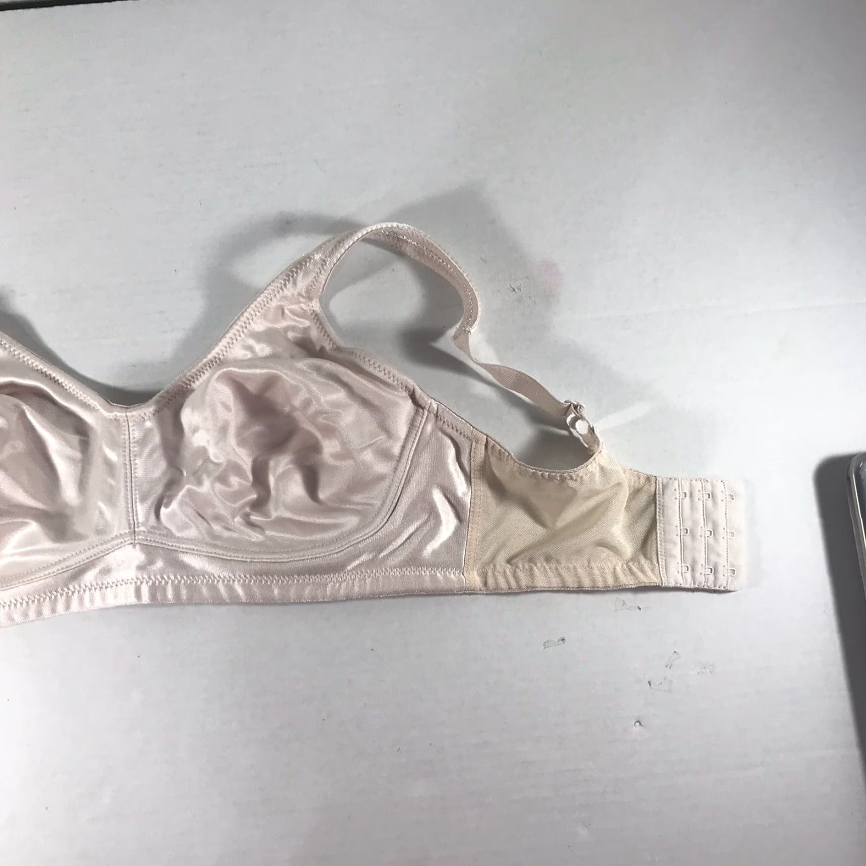 Vintage Breezies Pink Push Up Bra Women's Size 36DD Underwired Lightly Lined Vicegrade Size ONE SIZE - 2 Thumbnail