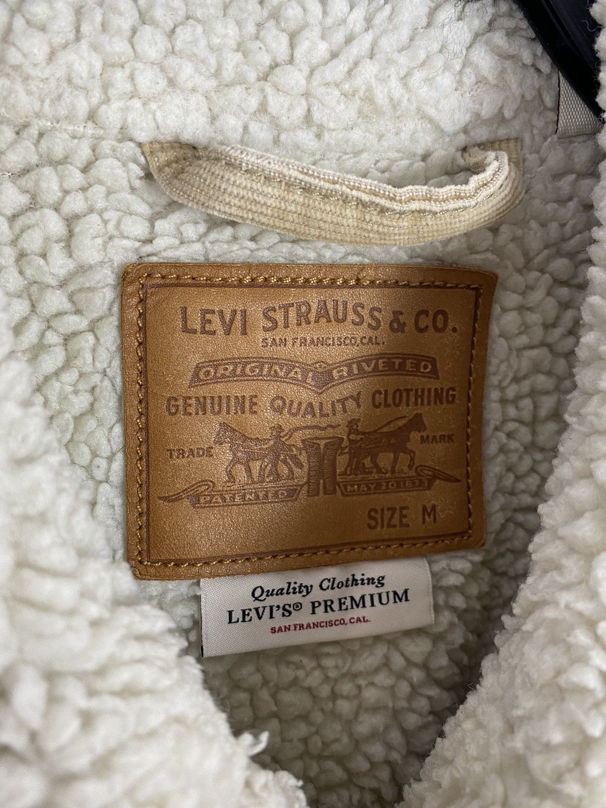Levi's Faded Levi’s Premium Velvet Sherpa Jacket Size US M / EU 48-50 / 2 - 4 Thumbnail