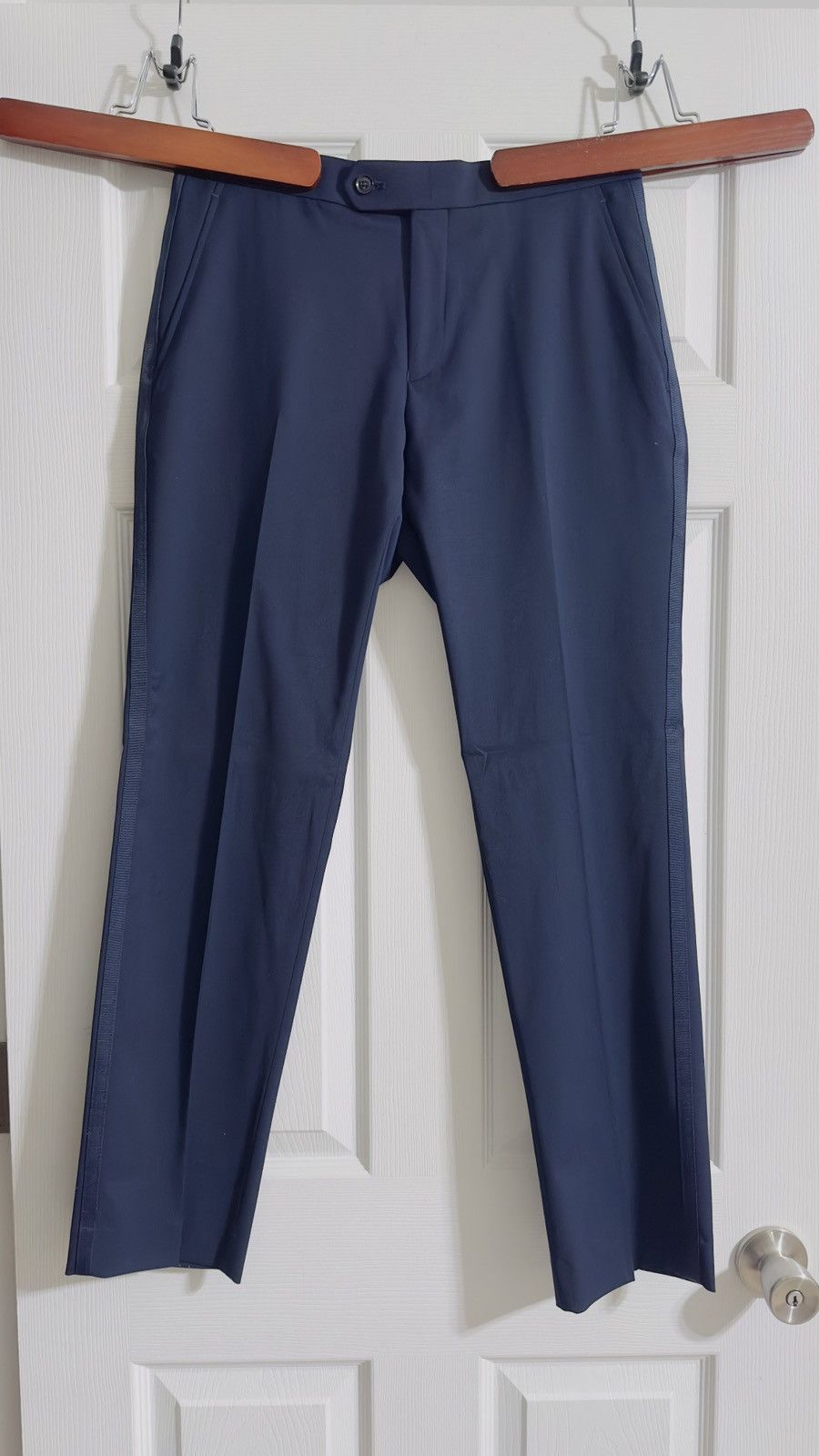 Tommy Hilfiger Tommy Hilfiger Men's Modern-Fit Stretch Dress Pants 30x30 Size 34S - 1 Thumbnail