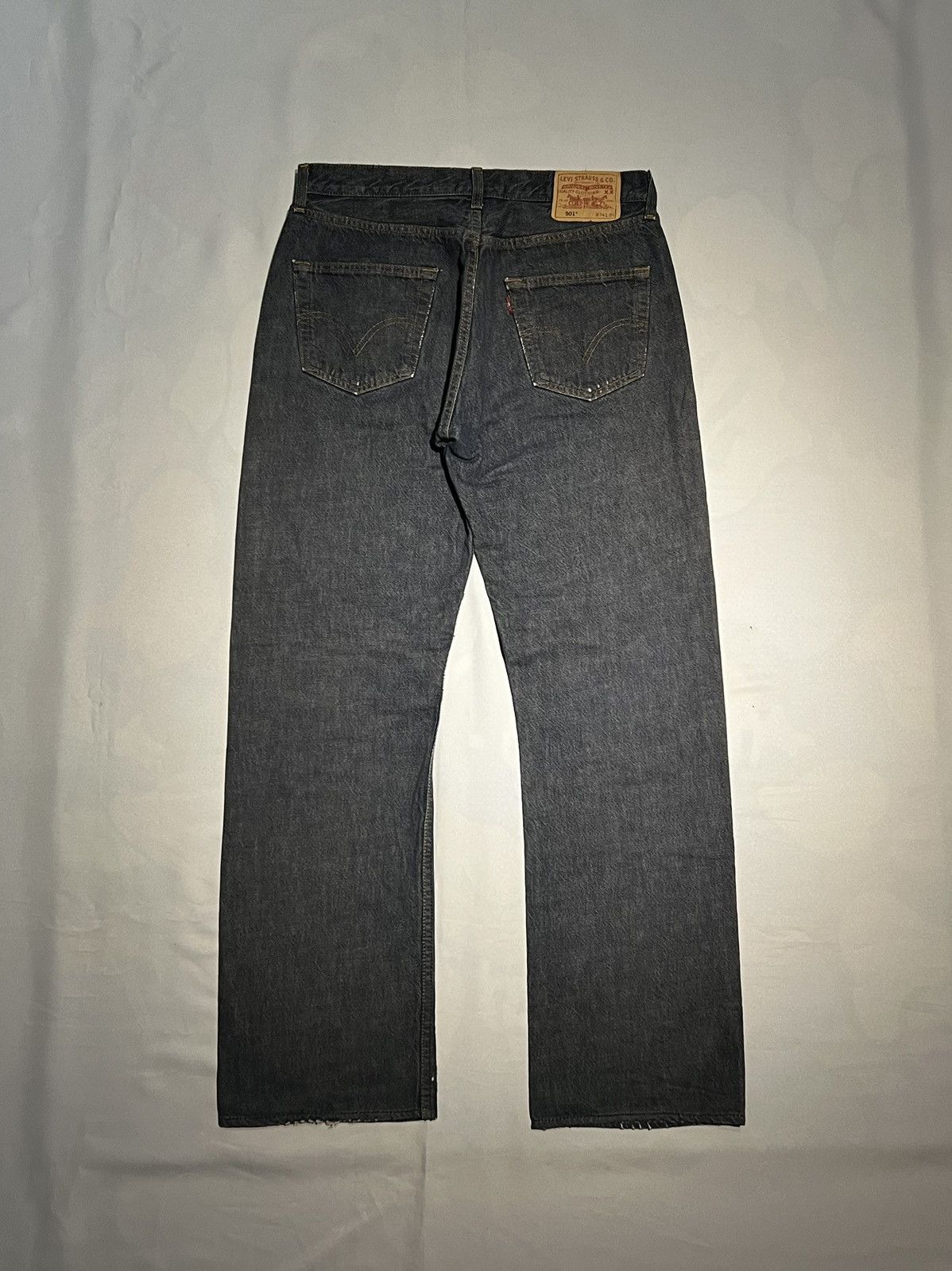 Jean × Levi's VINTAGE LEVIS 501 DENIM PATCH RIPPED JEANS PANT Size US 34 / EU 50 - 2 Thumbnail
