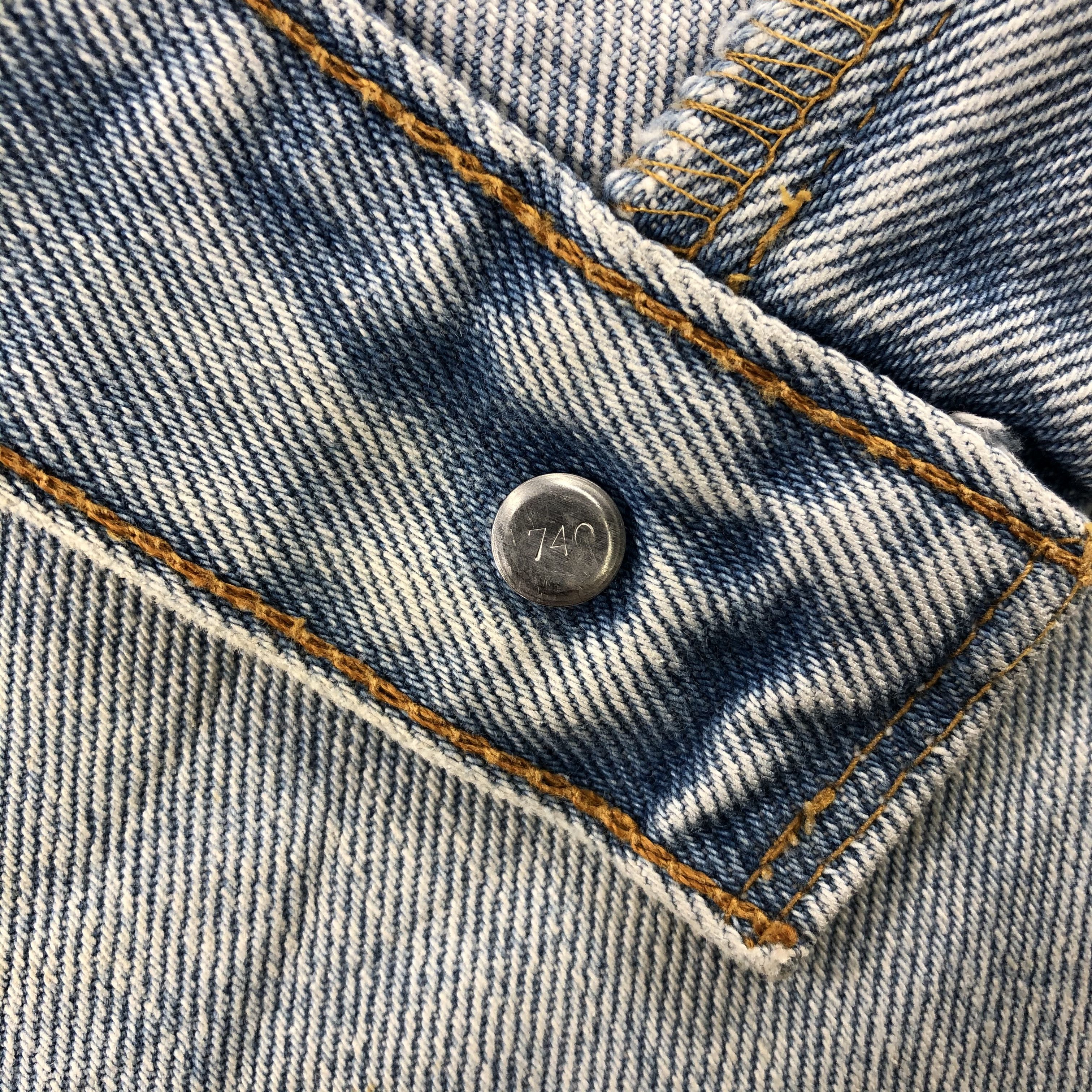 Levi's × Vintage Vintage 90s Light Wash Levis 550 Jeans-JM1948 Size US 35 - 8 Thumbnail