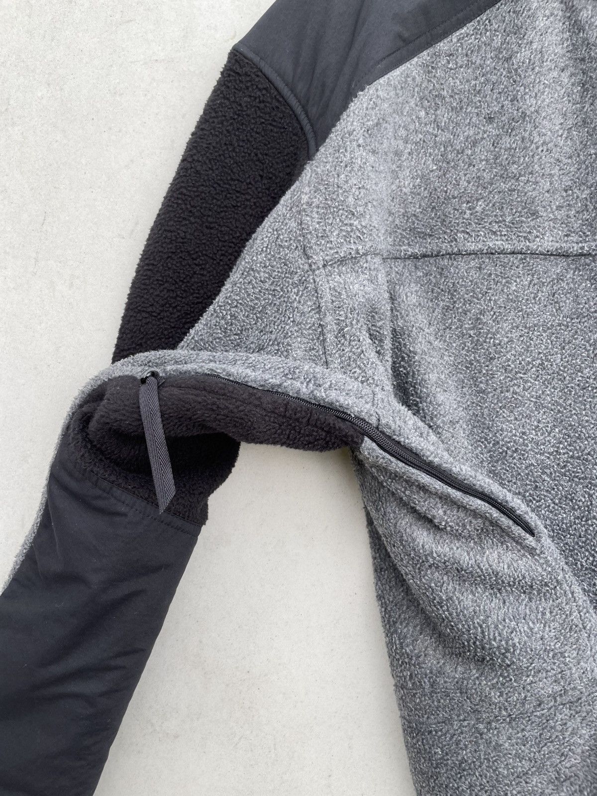 Woolrich Woolen Mills 🔥Accept Binding🔥 Woolrich Fleece Jacket With Black Paneling Size US L / EU 52-54 / 3 - 6 Thumbnail