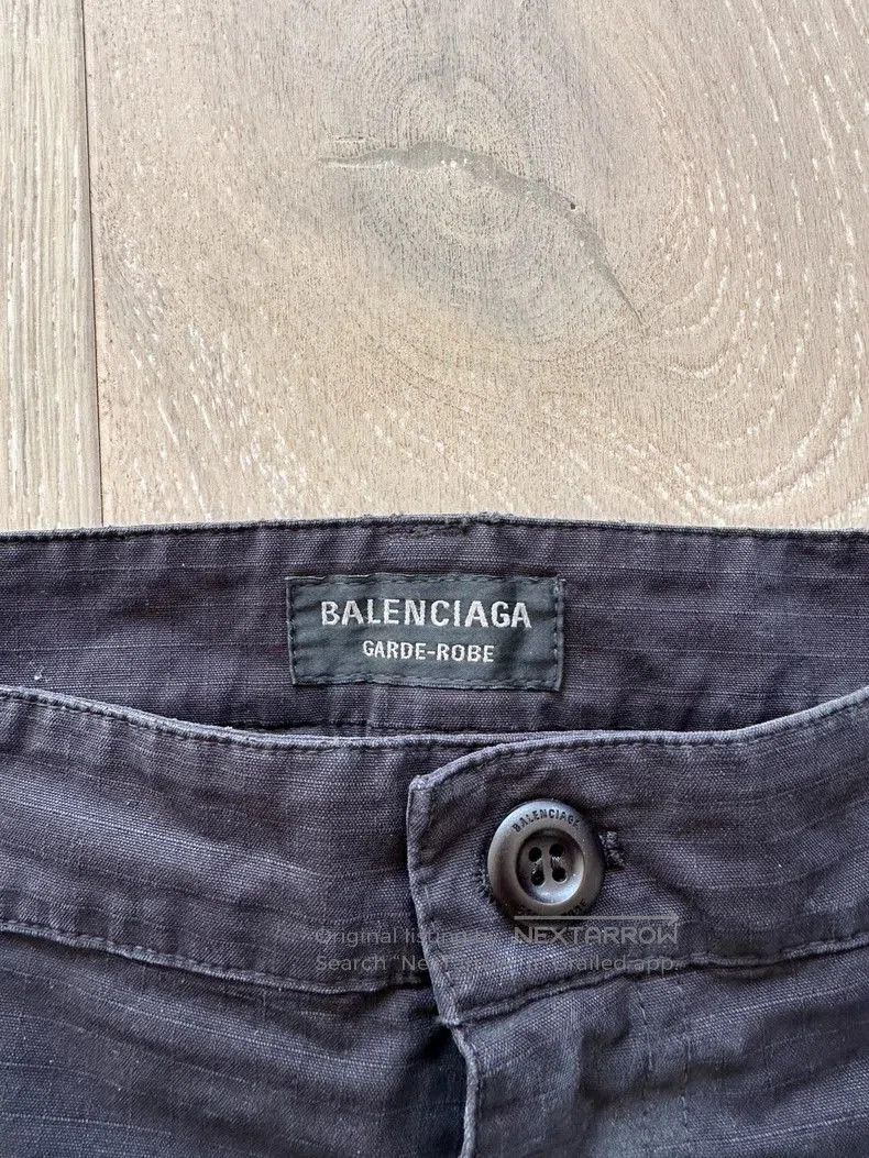 Balenciaga Balenciaga 24SS Grade Robe cargo, damaged work pants . Size US 32 / EU 48 - 4 Thumbnail