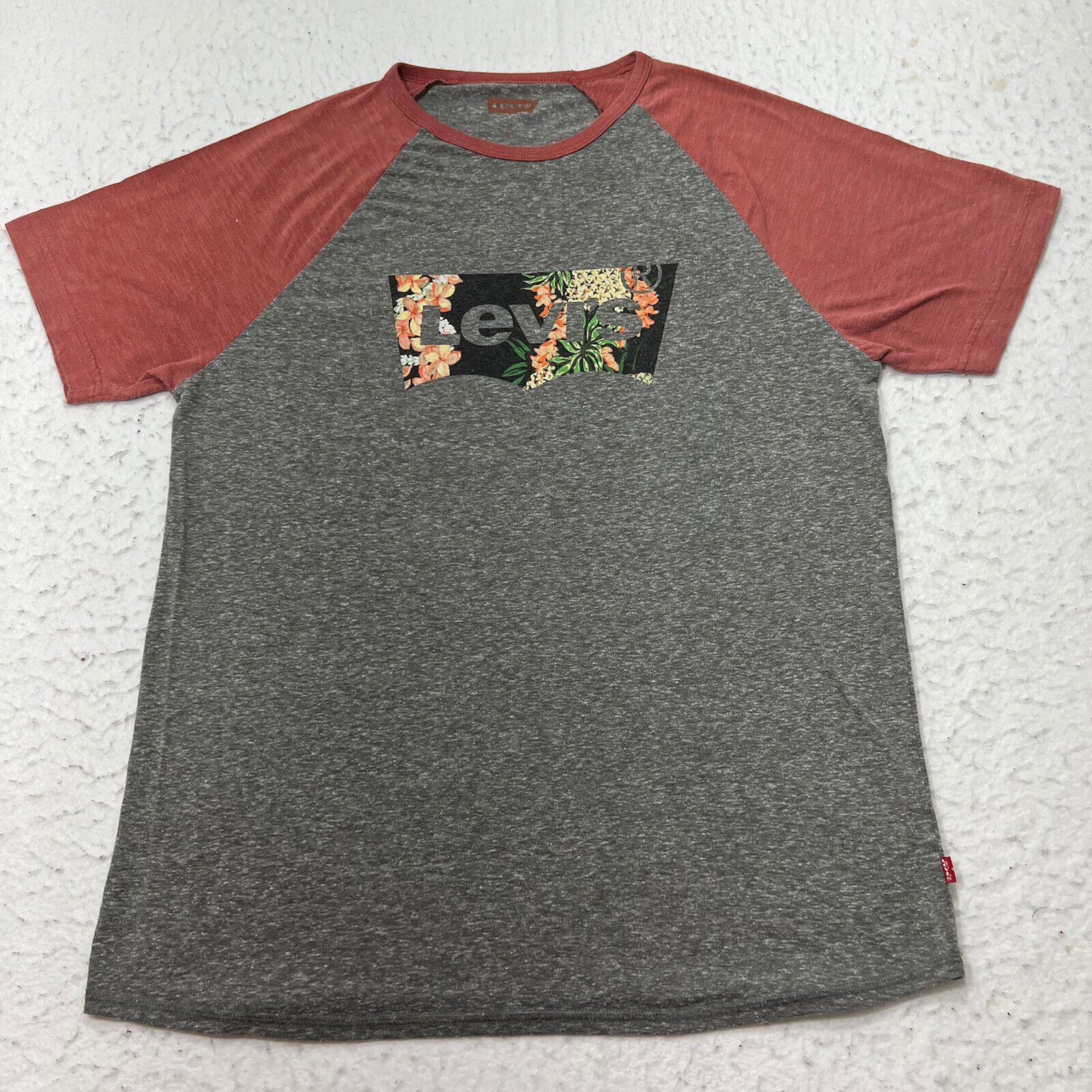 Levi's Levi's Medium Gray Floral Patterned Logo Graphic T Shirt Size US M / EU 48-50 / 2 - 1 Thumbnail
