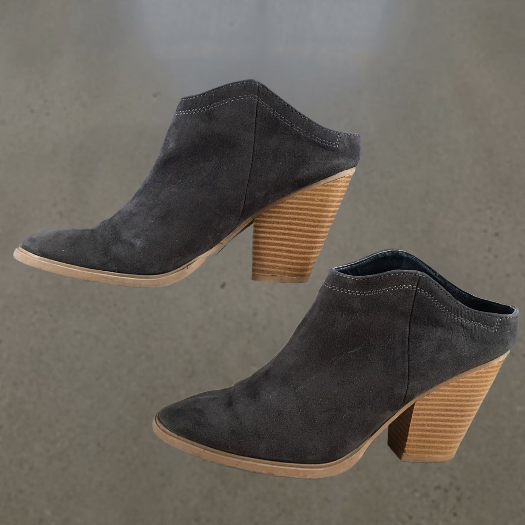 Dolce Vita DV Dolce Vita Boots Womens 8.5 Casual Slip On Low Ankle Bootie Grey Fabric Heels - Boot Womens 8.5 Gray Fabric Slip On Ankle Heel Shoes DV Dolce Vita Size US 9 / IT 39 - 1 Thumbnail