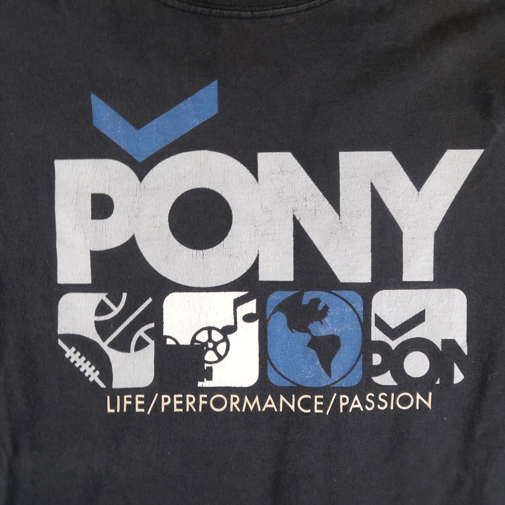 PONY VINTAGE Pony T-Shirt Mens Large Black 90s Graphic Print Crew Neck Long Sleeve Cotton USA Shirt Size US M / EU 48-50 / 2 - 3 Thumbnail