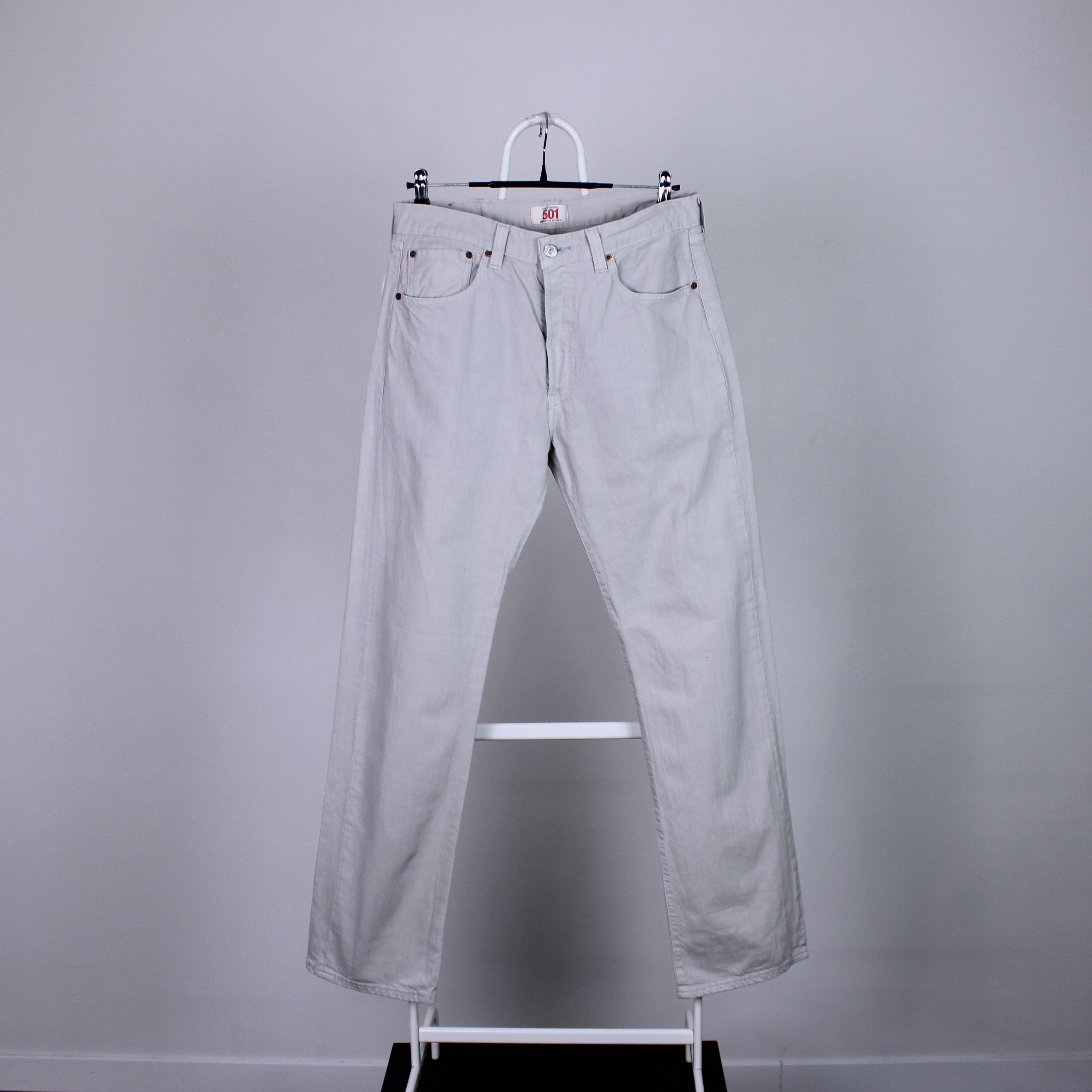 Levi's 501 levis denim jeans w34 L32 men pants Size US 34 / EU 50 - 8 Thumbnail