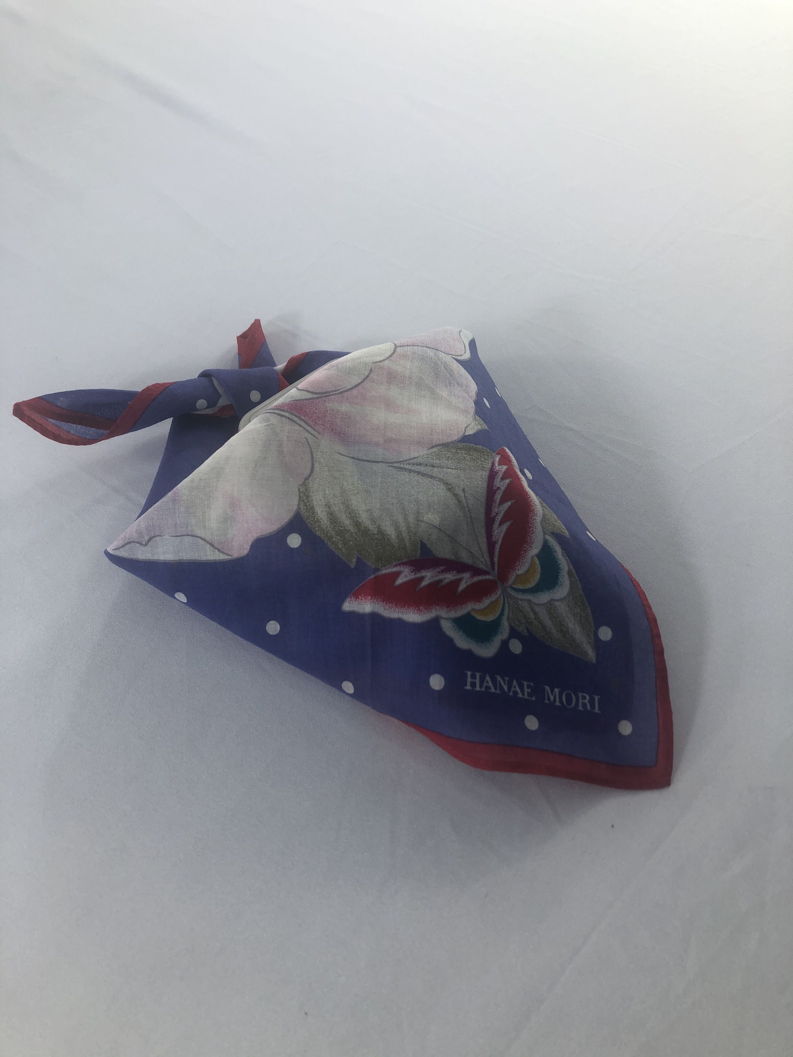 Hanae Mori × Japanese Brand × Vintage Hanae Mori Handkerchief / Bandana / Neckerchief Size ONE SIZE - 1 Thumbnail
