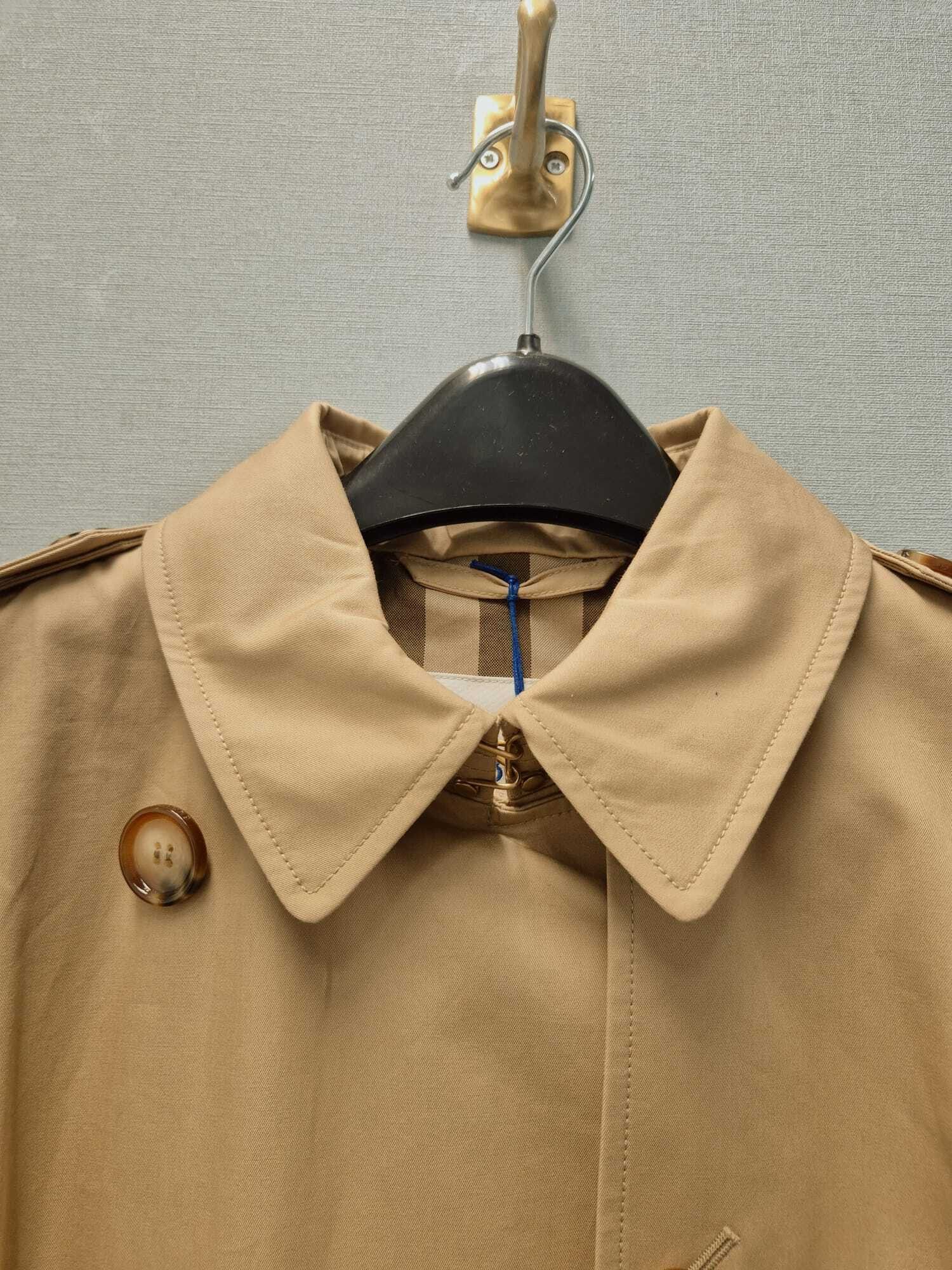 Burberry o1w1db10426 Trench Coat in Honey Size XXL / US 16-18 / IT 52-54 - 2 Thumbnail