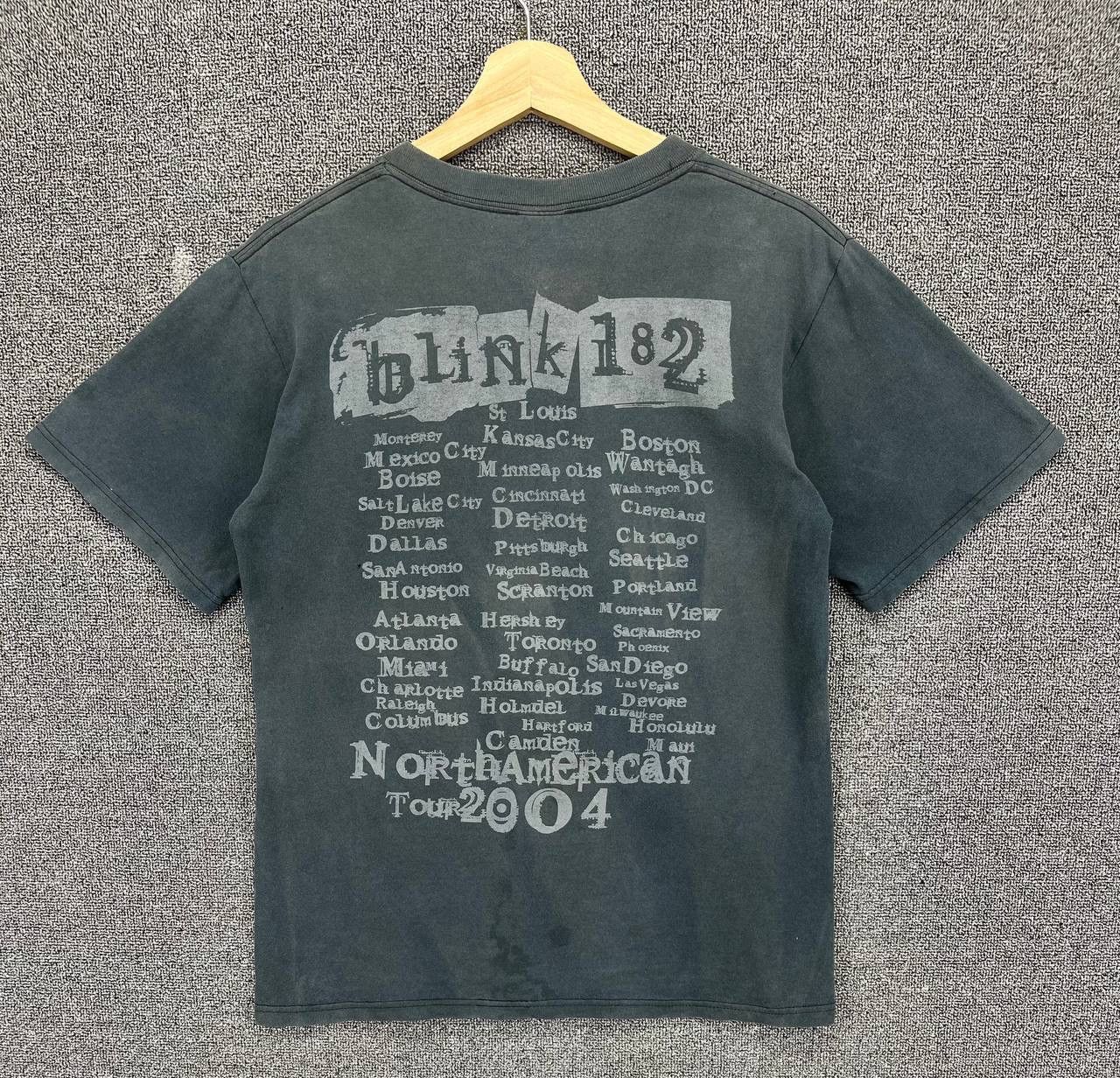 Band Tees Vintage Blink 182 Punk Rock Band Tees T Shirts Size US S / EU 44-46 / 1 - 7 Thumbnail
