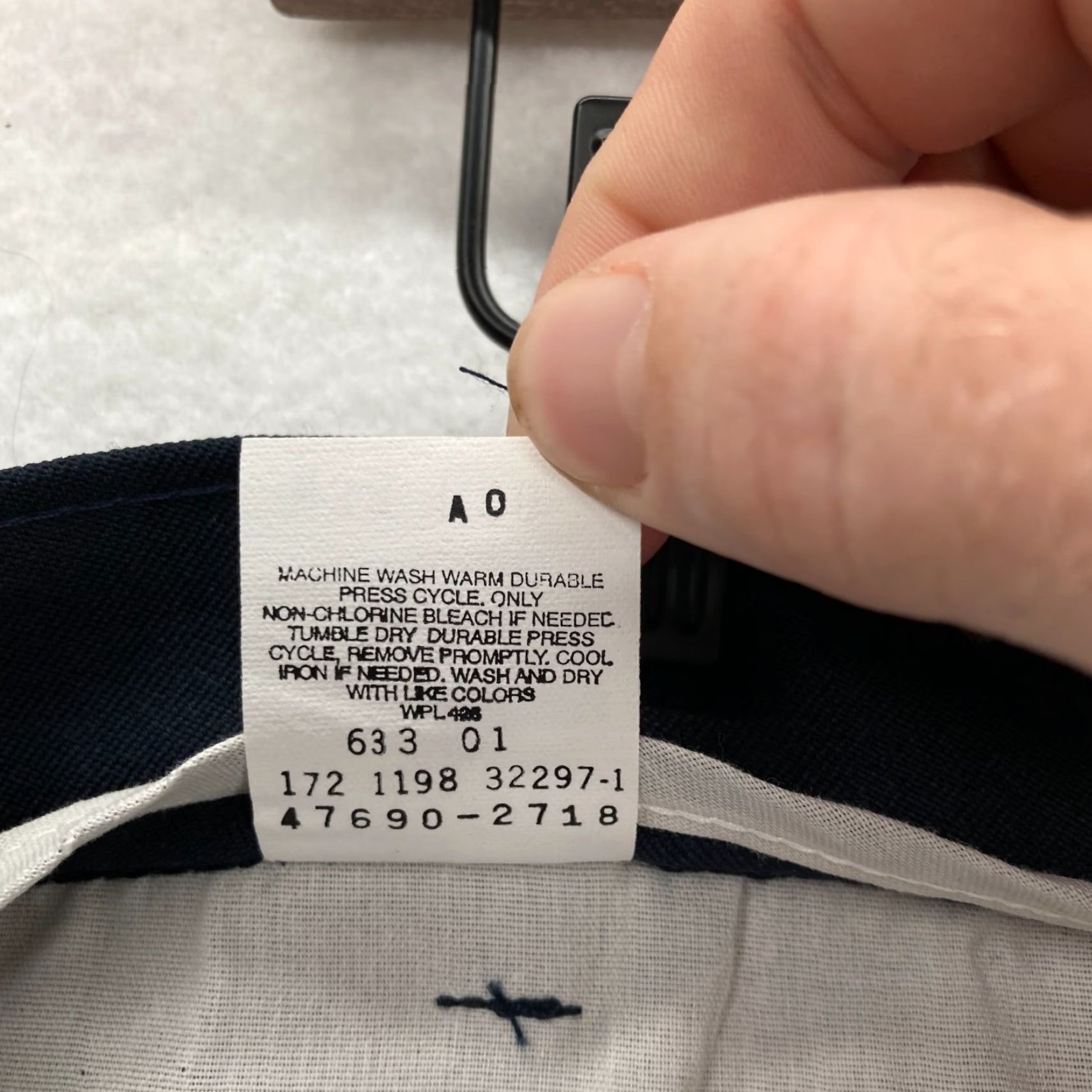 Levi's VINTAGE Levi's Action Slacks Pants Mens 38x26 Gray Polyester 1998 USA Levi's Action Slacks Pants Mens 38x26 Gray Dacron Polyester 1998 USA Size US 38 / EU 54 - 6 Thumbnail