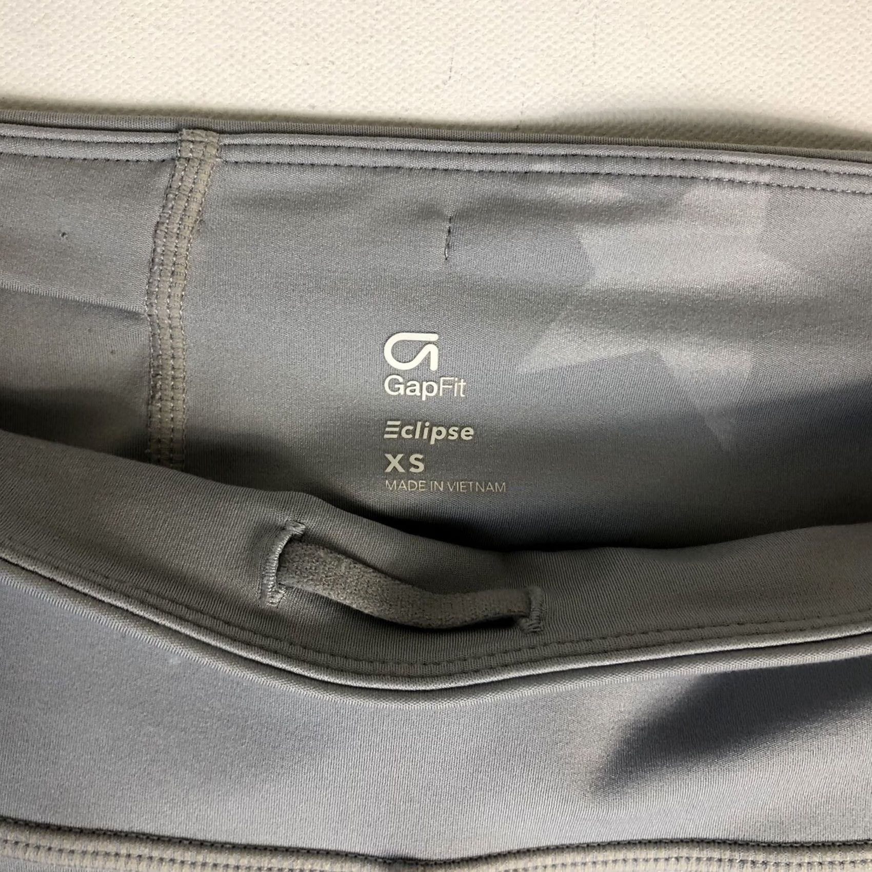 Gap GAP Compression Gray Stars Cropped Yoga Leggings Women's XS C224 Size 26" / US 2 / IT 38 - 4 Thumbnail