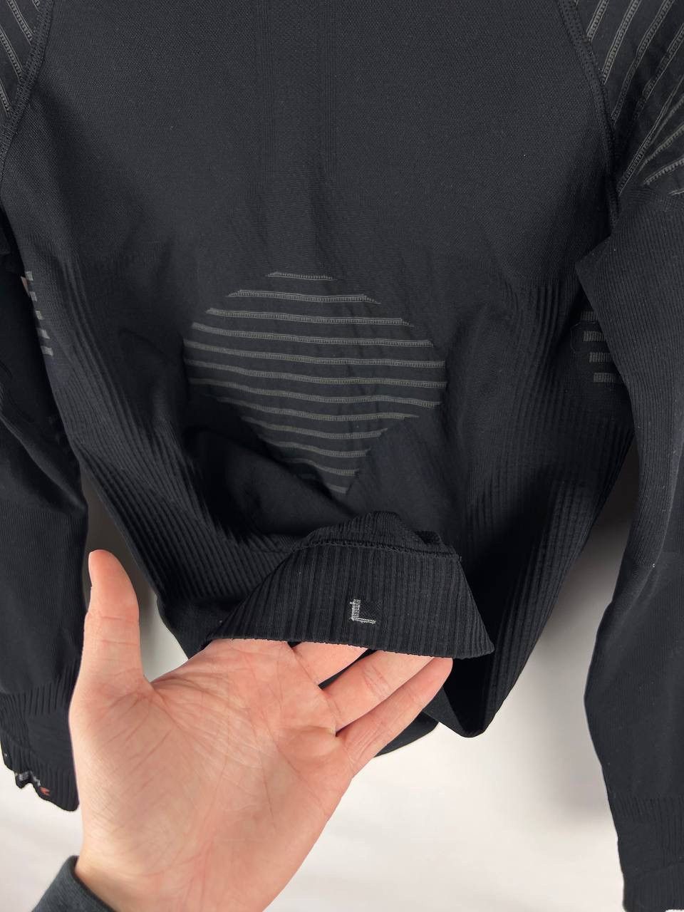 Other X-Bionic Invent Compression man long sleeve size L Size US L / EU 52-54 / 3 - 6 Thumbnail
