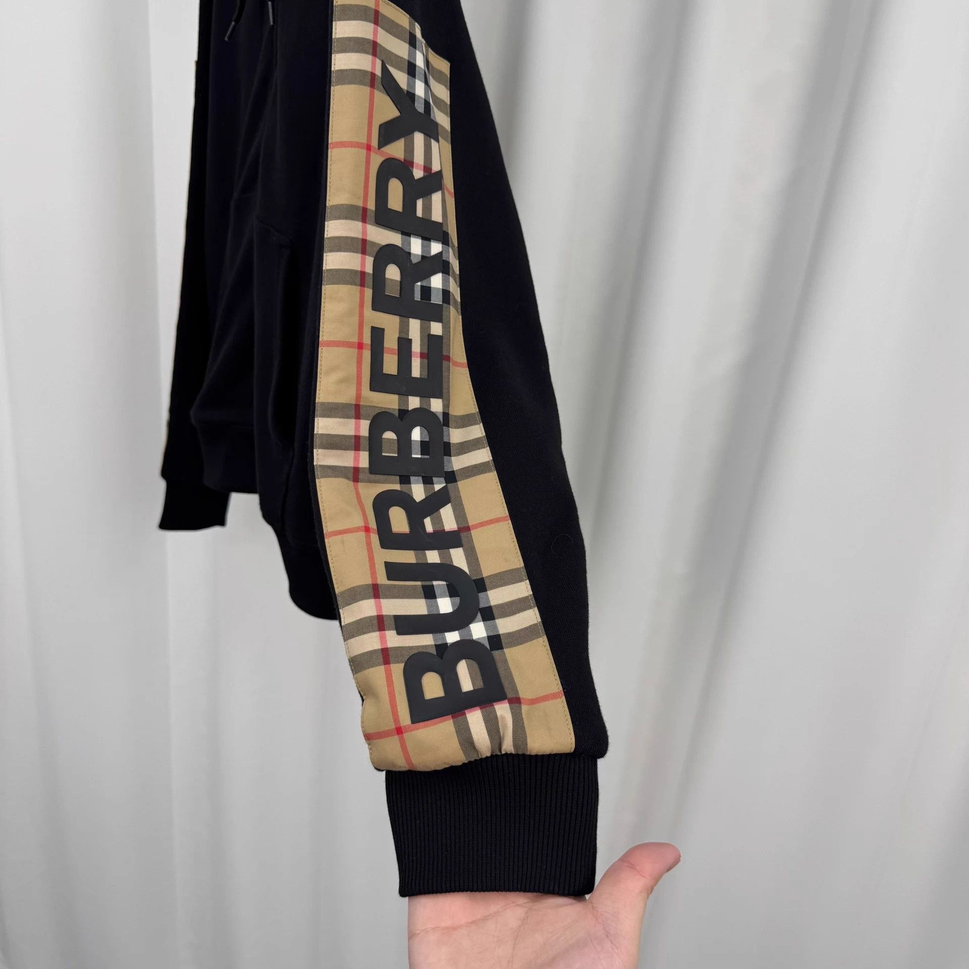 Burberry Burberry Check Logo Badge Zip Jacket XS 99 New Size US XS / EU 42 / 0 - 4 Thumbnail