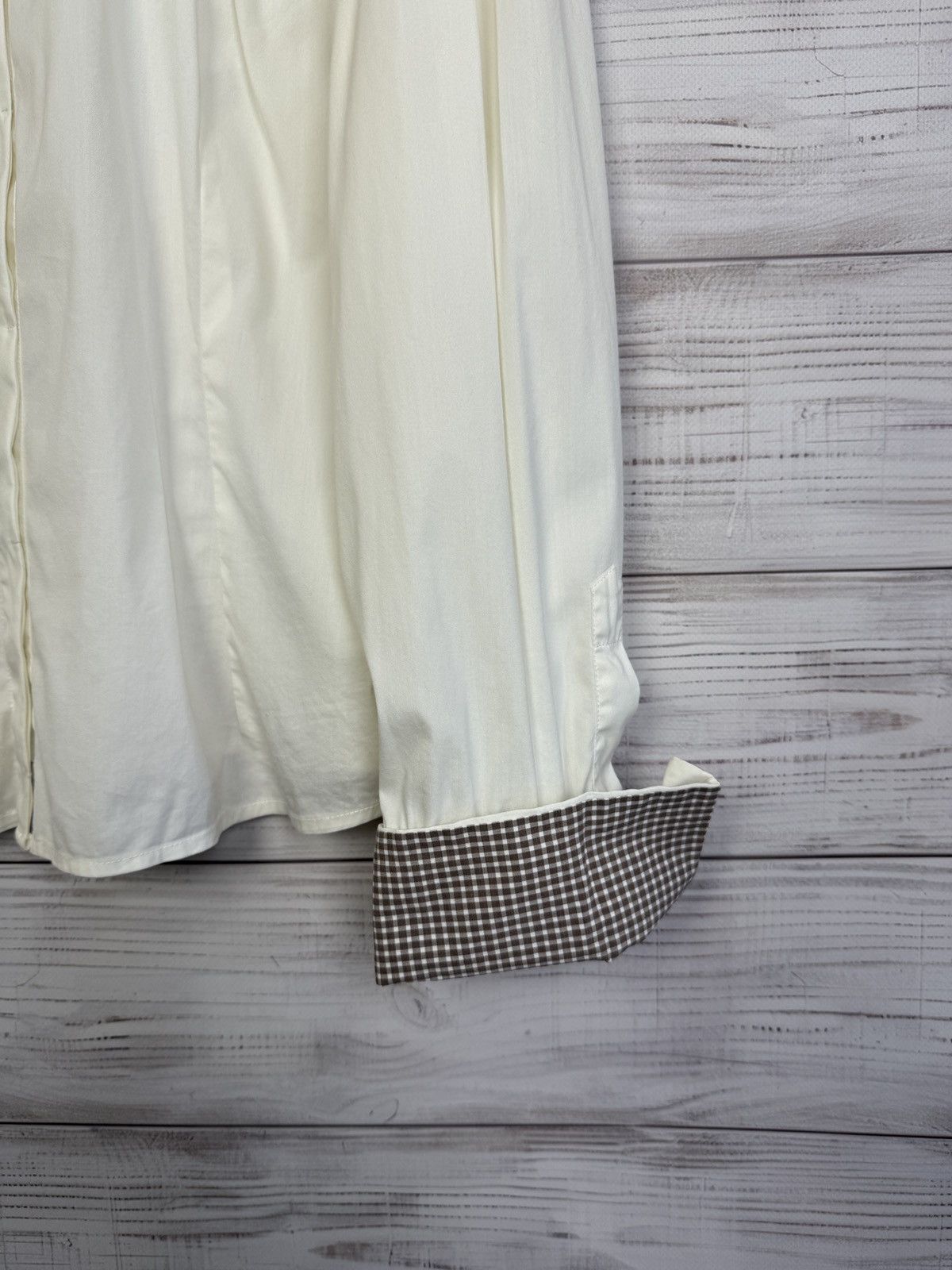 Brunello Cucinelli Brunello Cucinelli Shirt Button Up Made in Italy Size L / US 10 / IT 46 - 4 Thumbnail
