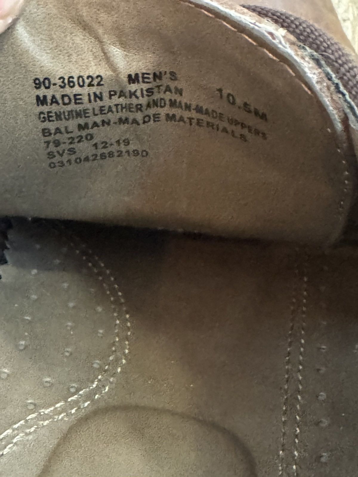 Dockers Dockers Stained Leather Derby Dress Shoe 10.5 Men's Size US 10.5 / EU 43-44 - 9 Thumbnail