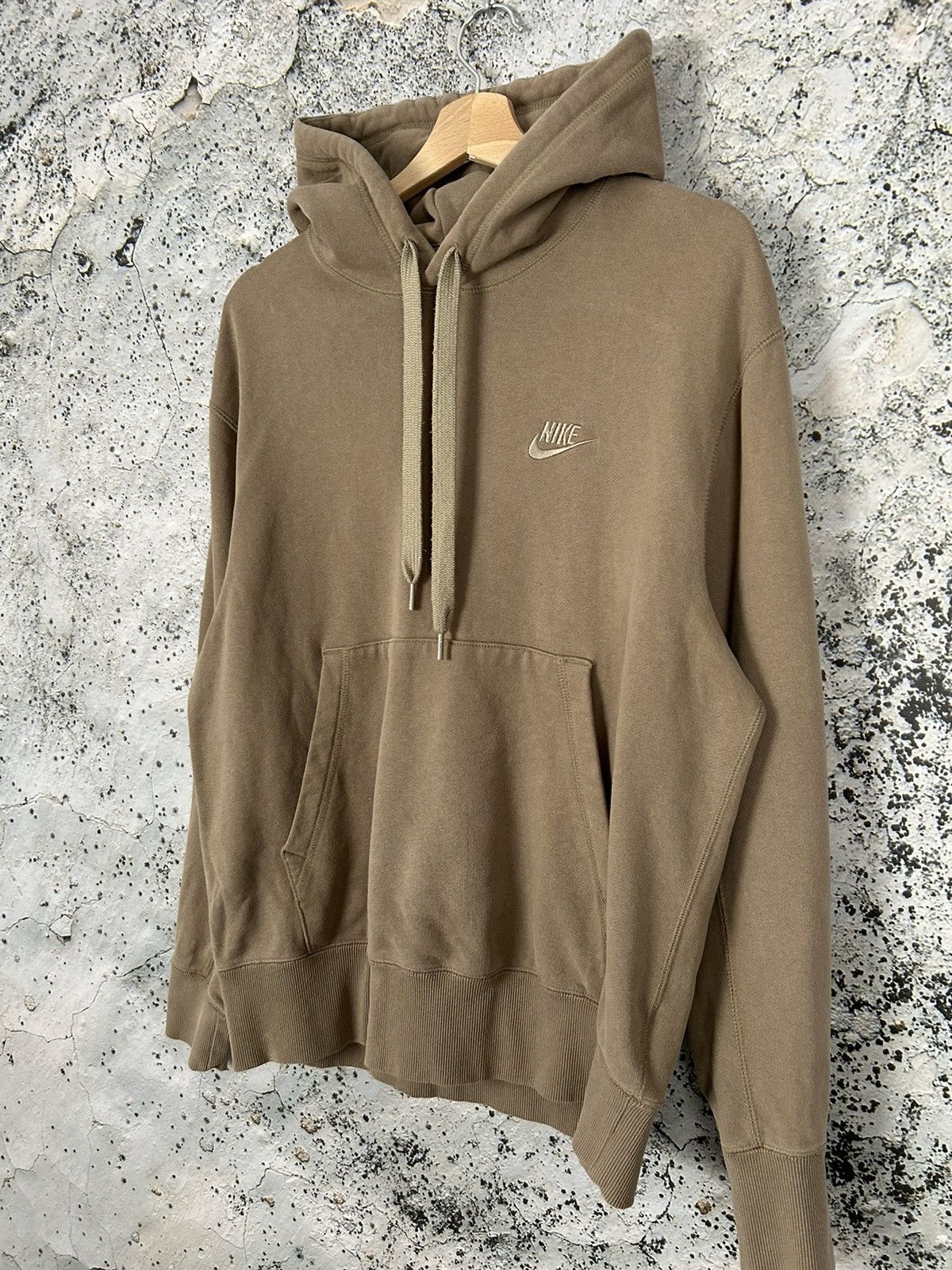 Nike Nike Brown Boxy Hoodie Streetwear Hype Swoosh Rare Sport Size US S / EU 44-46 / 1 - 2 Thumbnail