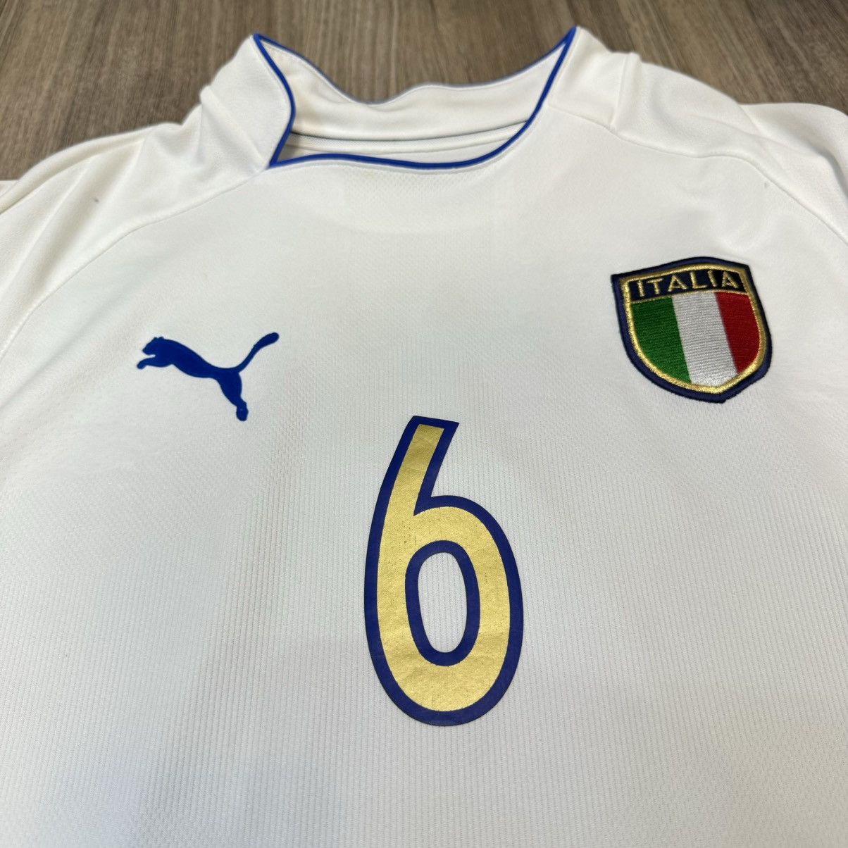 Puma Italy 03/04 away shirt #6 Nesta Size US M / EU 48-50 / 2 - 3 Thumbnail