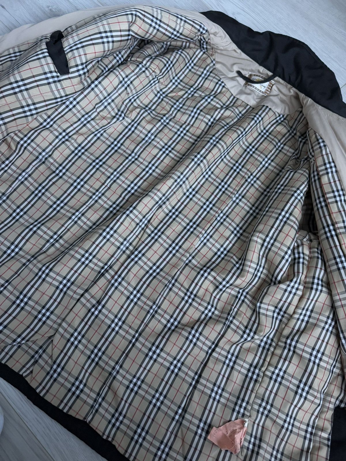 Burberry × Vintage Vintage Burberry Navy Check Black couch jacket Coat Size US M / EU 48-50 / 2 - 4 Thumbnail