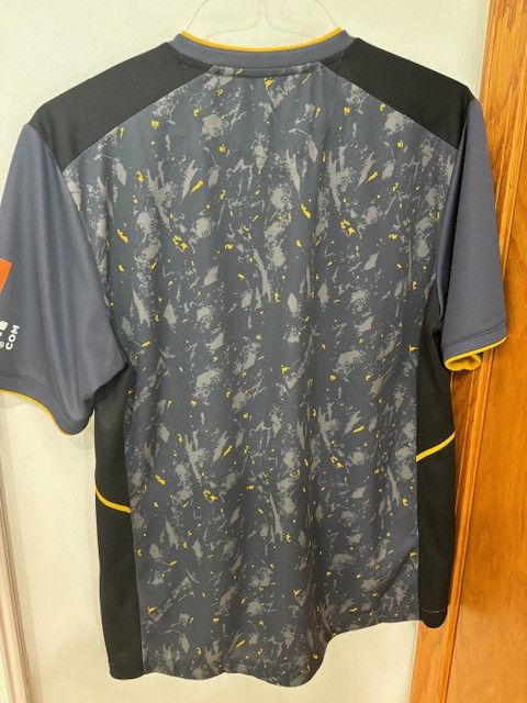 Castore Wolves Away Jersey 21/22 Size US L / EU 52-54 / 3 - 3 Thumbnail