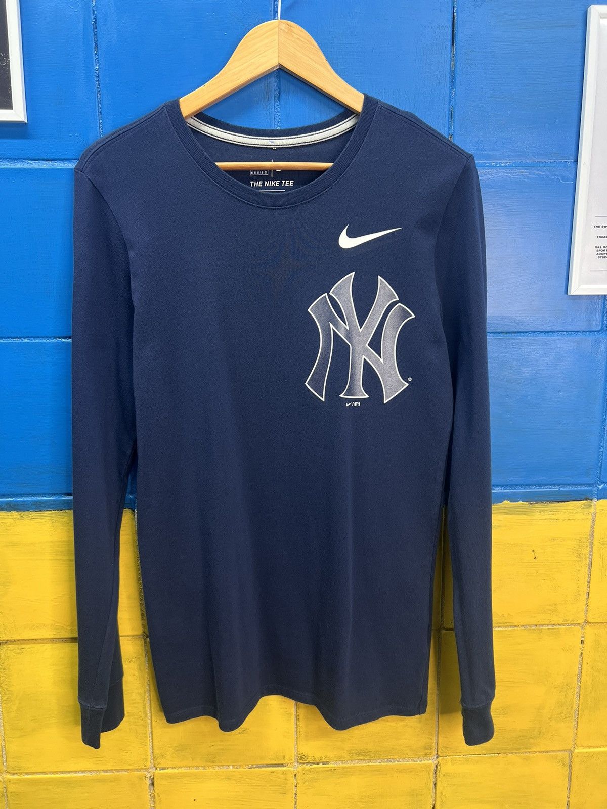 New York Yankees × Nike Nike New York Longsleeve T-Shirt Size US S / EU 44-46 / 1 - 6 Thumbnail